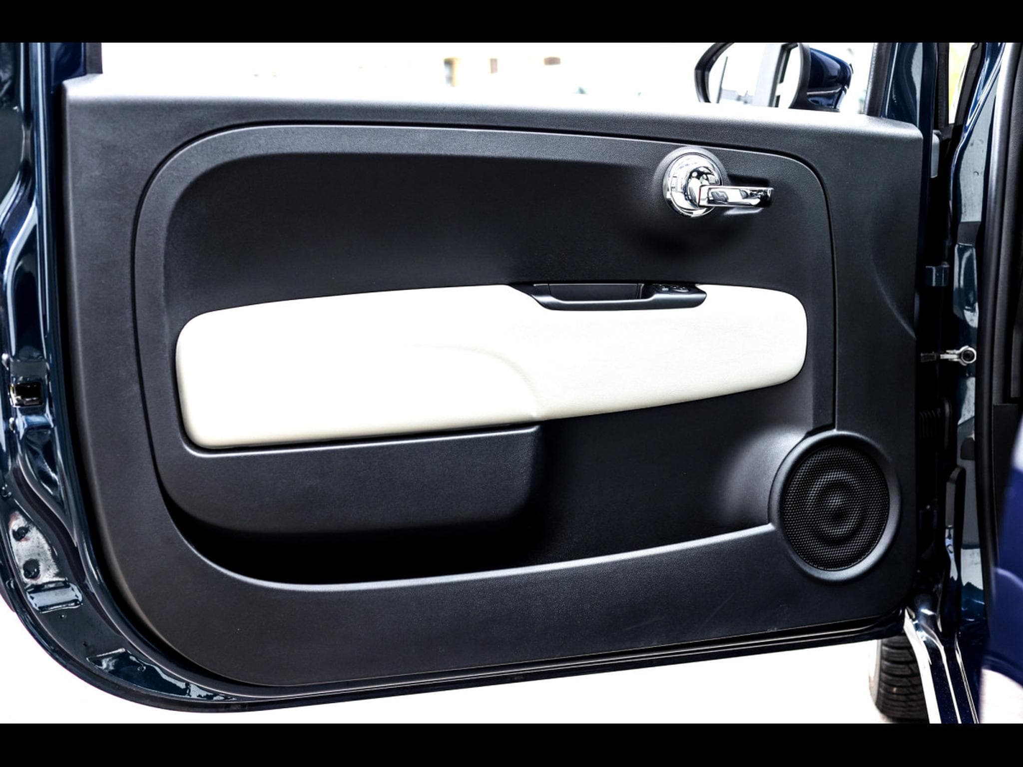 Fiat 500 SERIE 7 1.2 8V STAR 69 CH – EPIC BLUE METALLIC (2020) - Photo 9