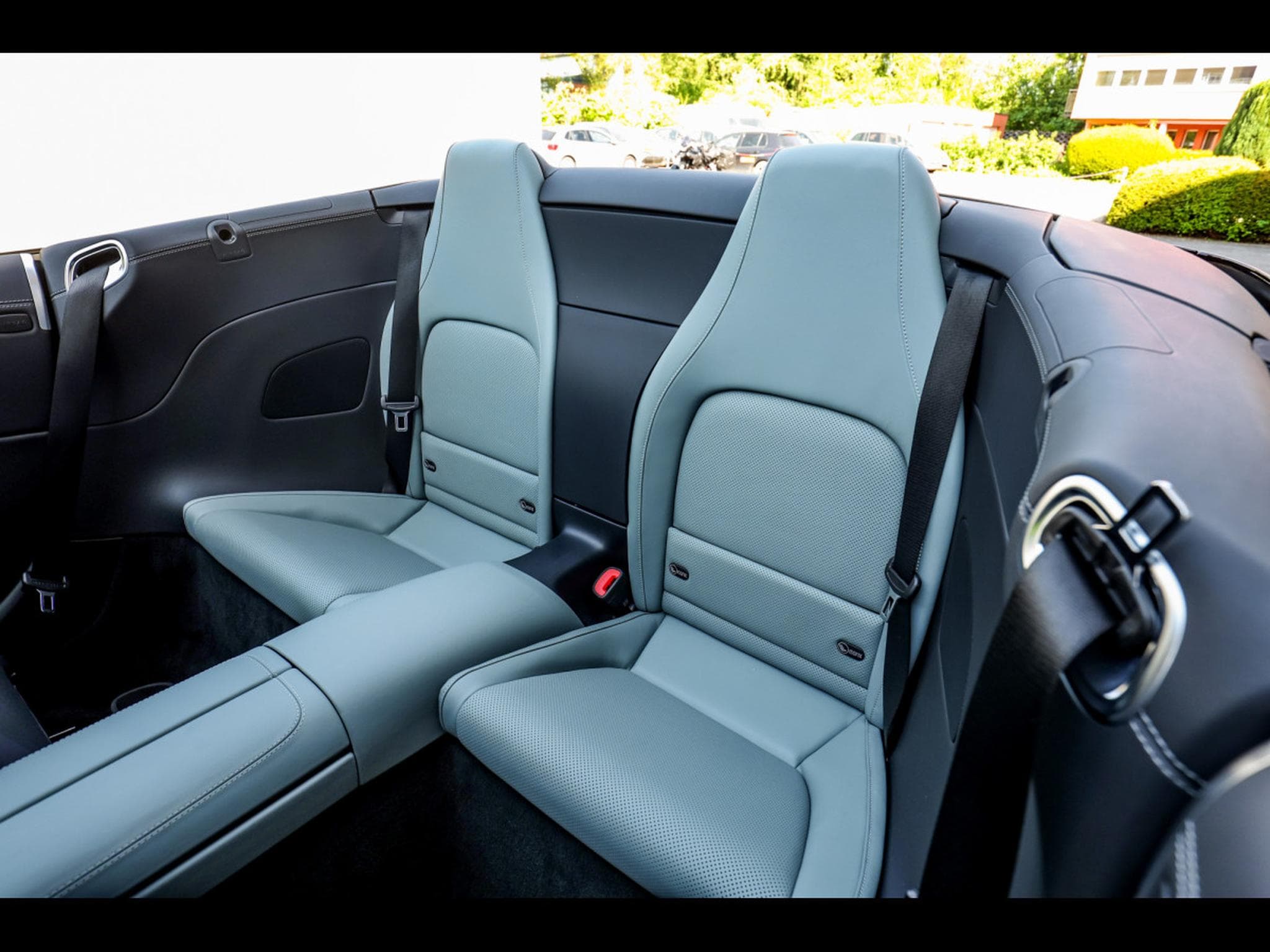 Mercedes SL 63 AMG ROADSTER 4MATIC+ - OBSIDIAN BLACK METALLIC (2023) - Photo 18