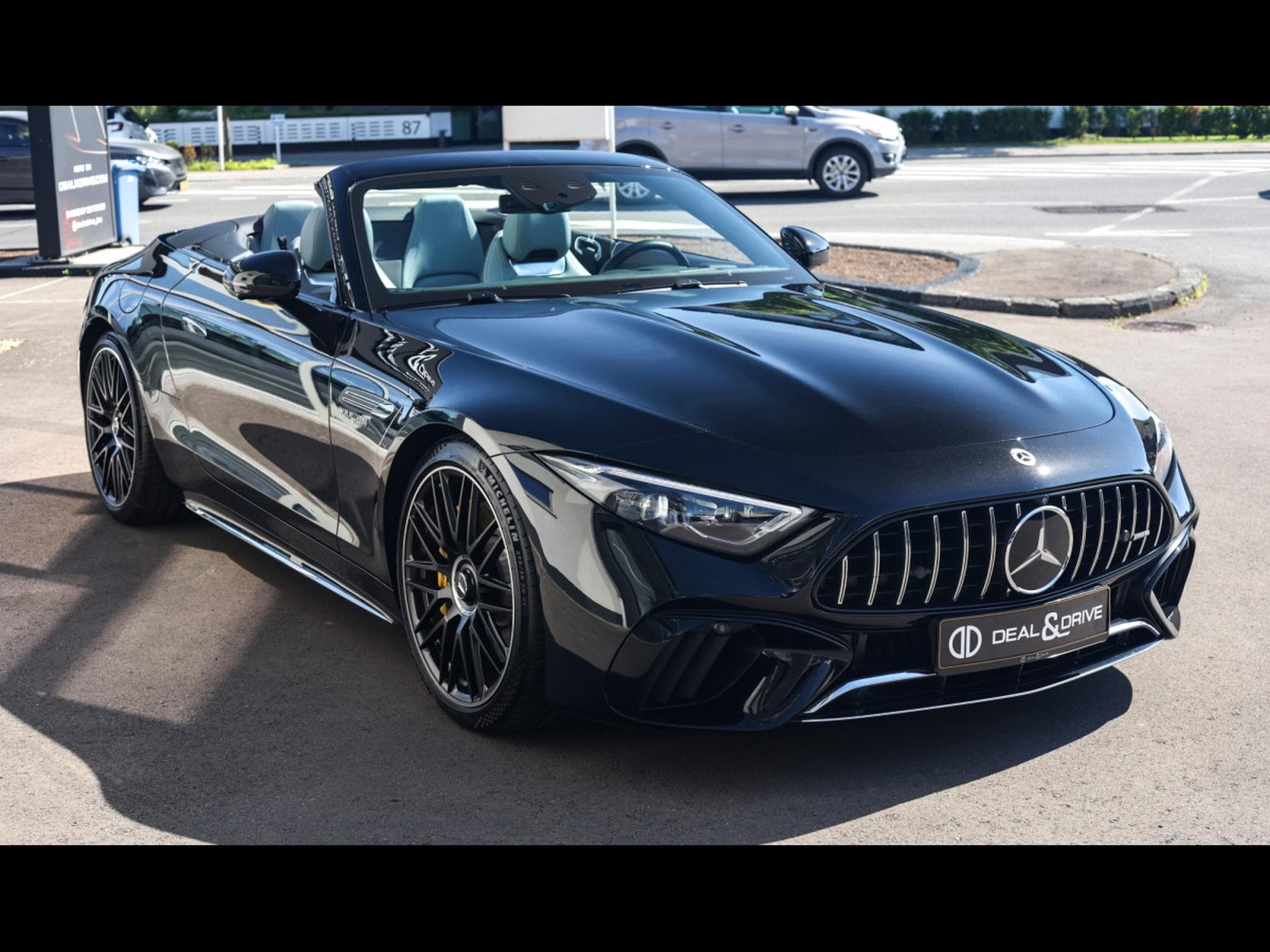 Mercedes SL 63 AMG ROADSTER 4MATIC+ - OBSIDIAN BLACK METALLIC (2023) - Photo 6