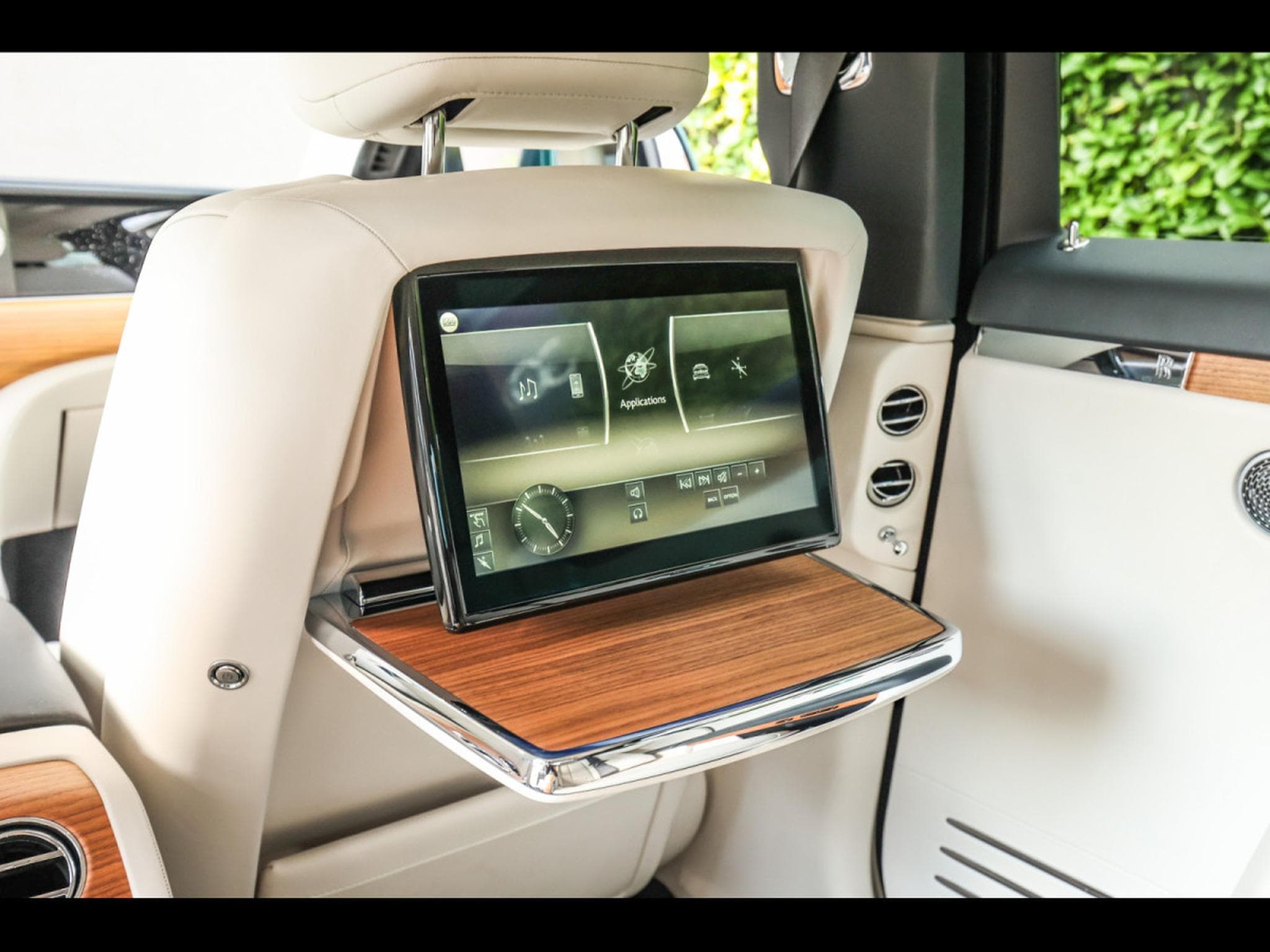 Rolls-Royce Ghost GHOST 6.75 V12 (571 CH) EXTENDED WHEELBASE (EWB) – FULL PPF (2022) - Photo 15