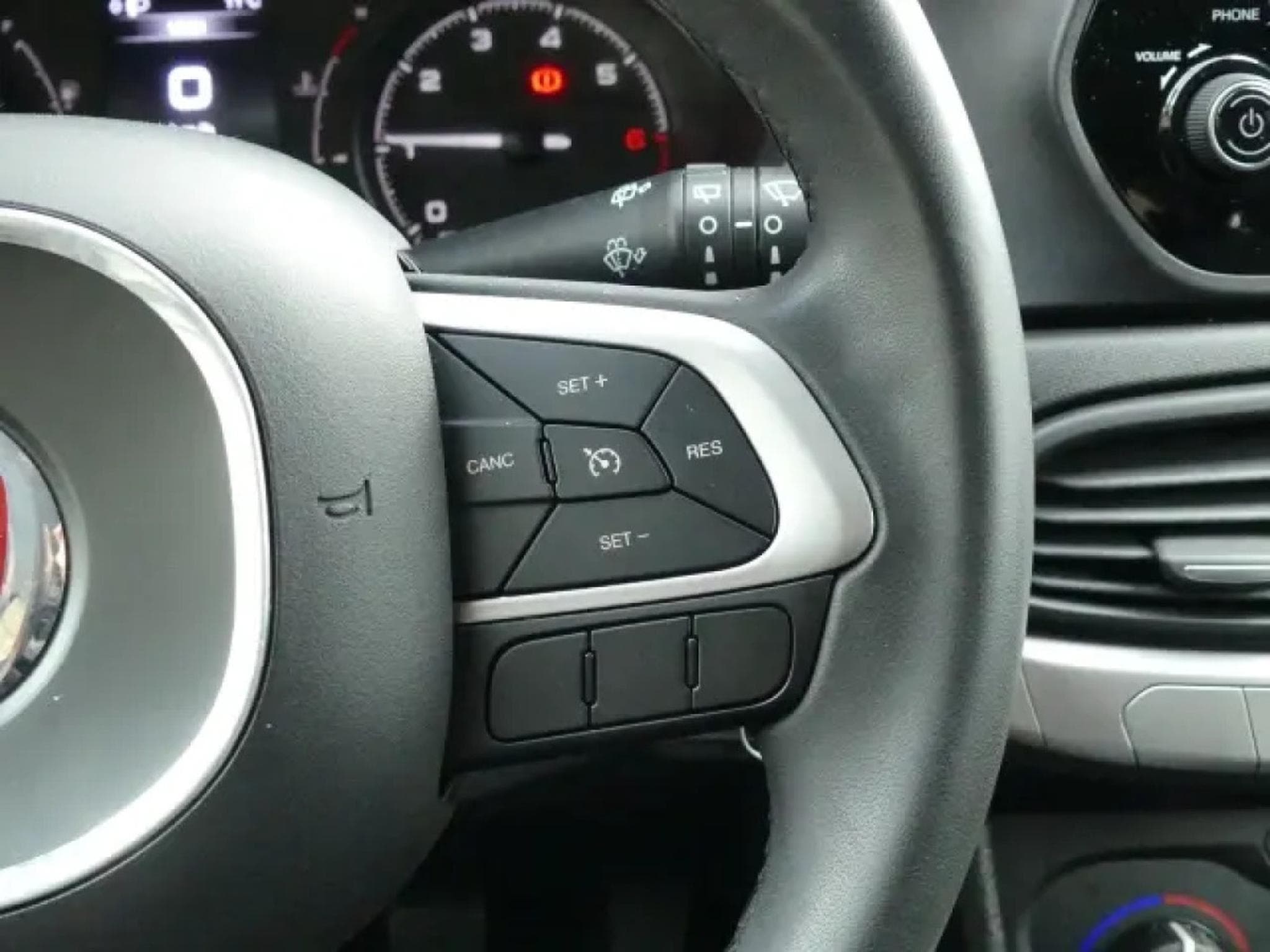 Fiat Tipo STREET 1.4 16V 95PS (2019) - Photo 13