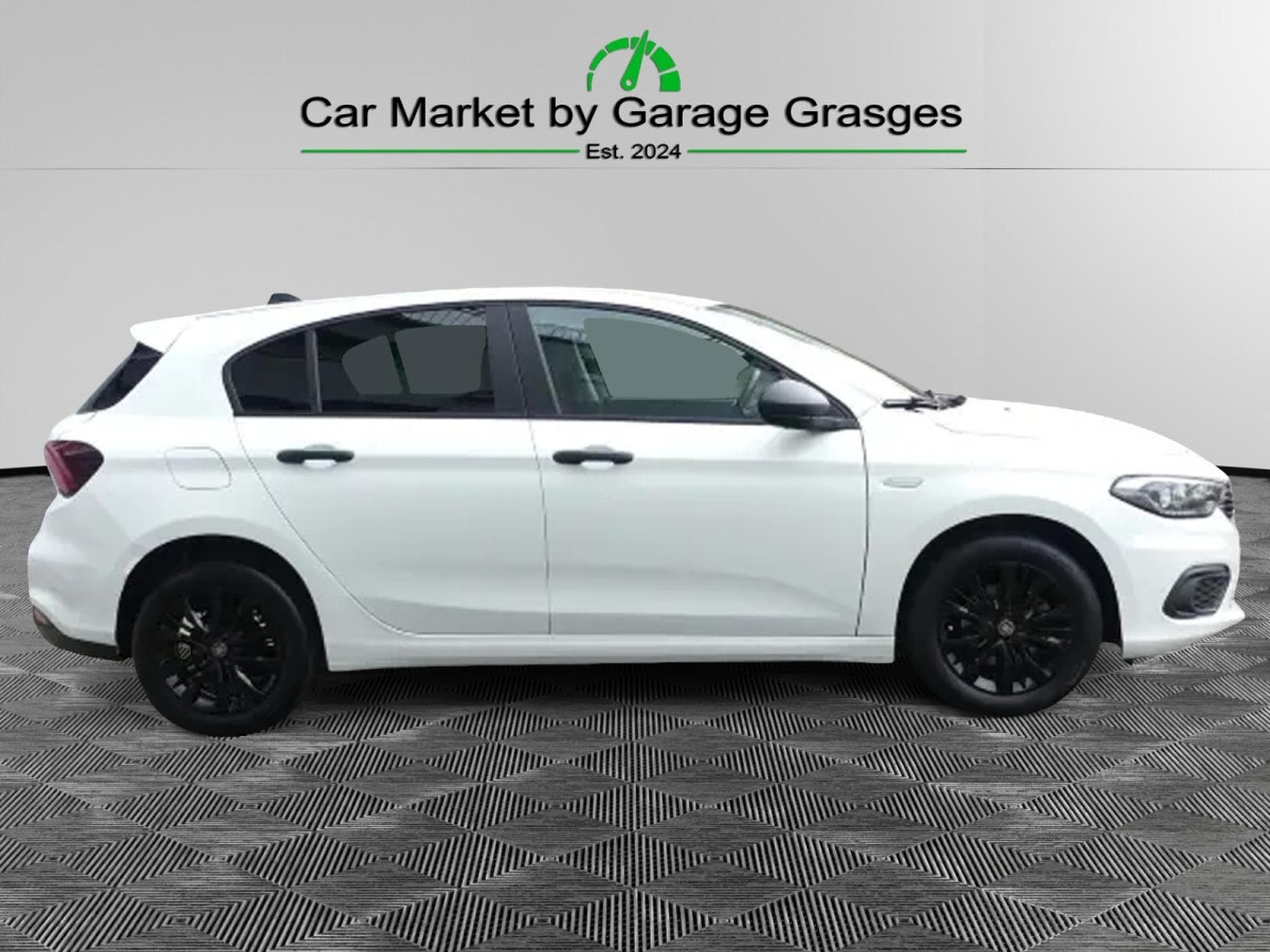 Fiat Tipo STREET 1.4 16V 95PS (2019) - Photo 6