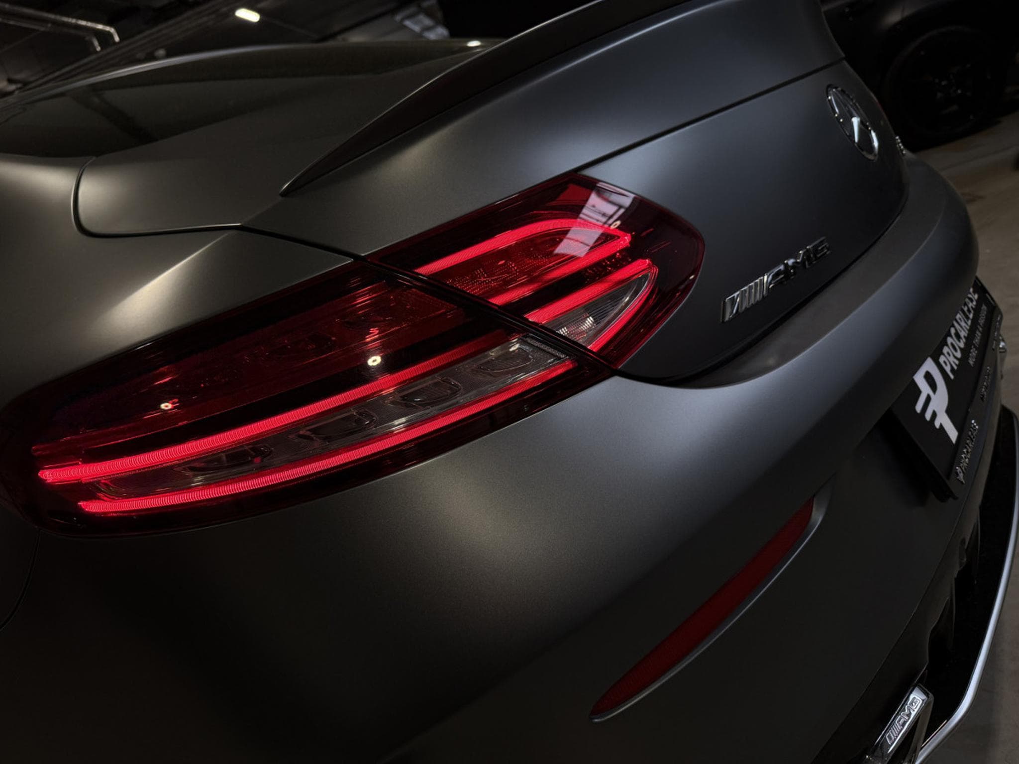 Mercedes C 63 AMG AMG C 63 S Coupé/Burmester/Alcantara/19/Camera (2020) - Photo 18