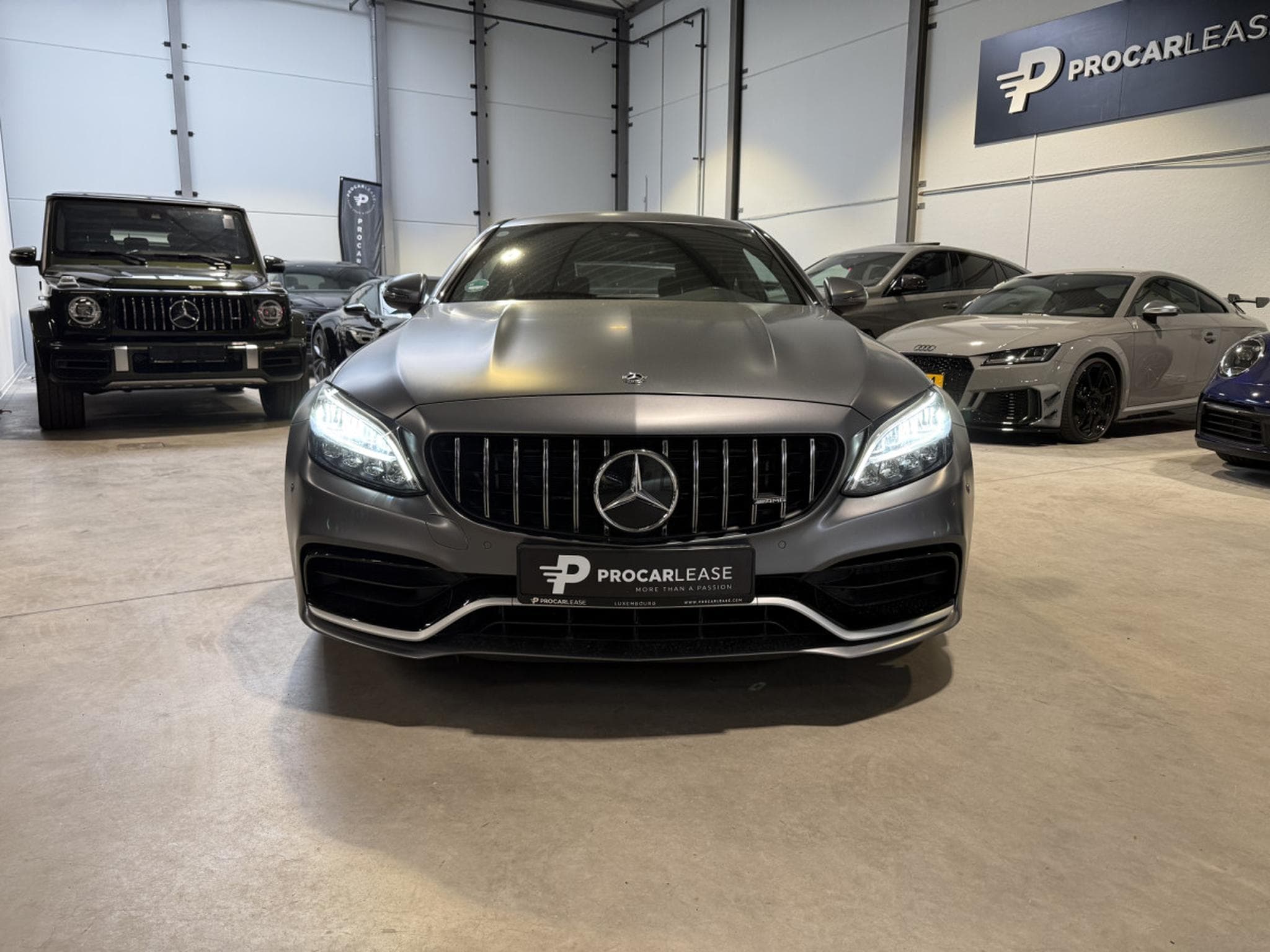 Mercedes C 63 AMG AMG C 63 S Coupé/Burmester/Alcantara/19/Camera (2020) - Photo 3