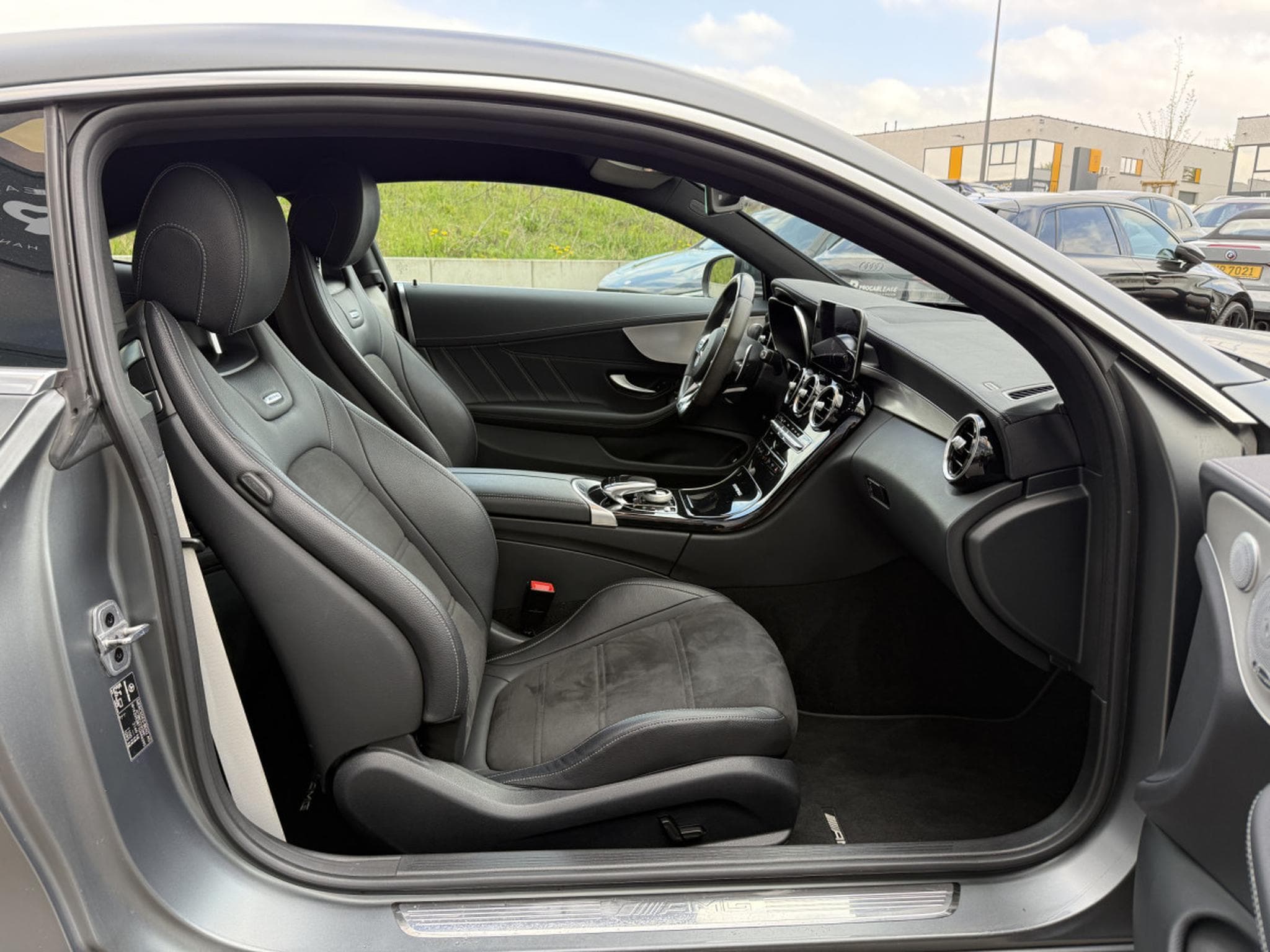 Mercedes C 63 AMG AMG C 63 S Coupé/Burmester/Alcantara/19/Camera (2020) - Photo 9