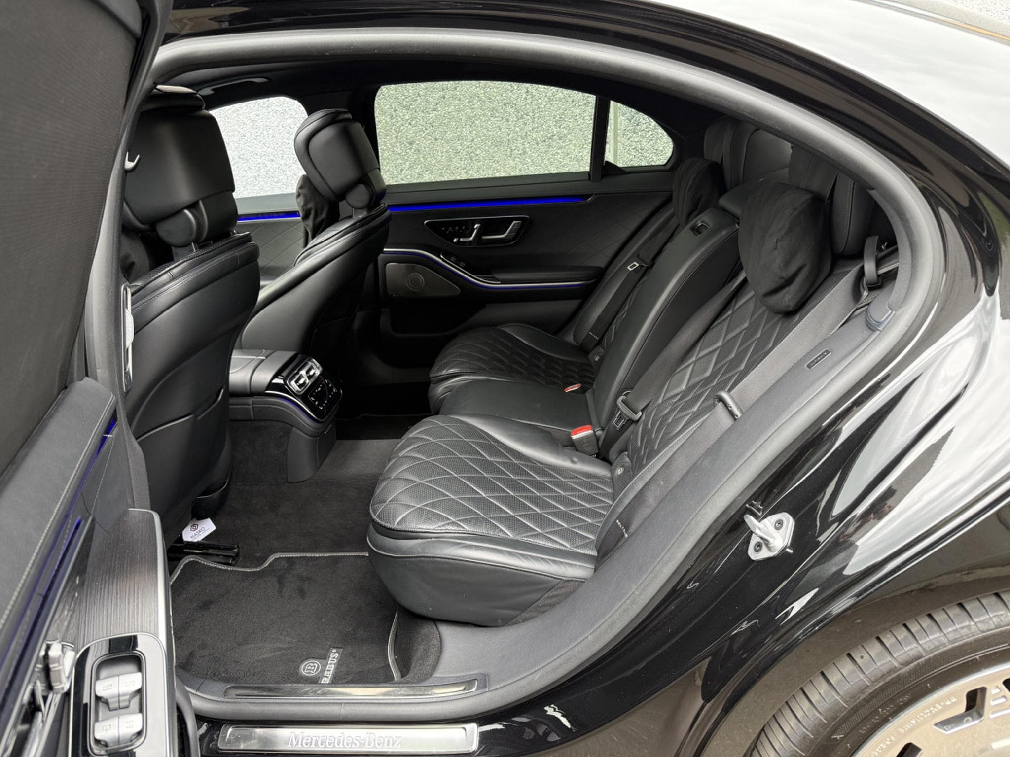 Mercedes S 580 S580e L 4MATIC BRABUS BODYKIT (2023) - Photo 12