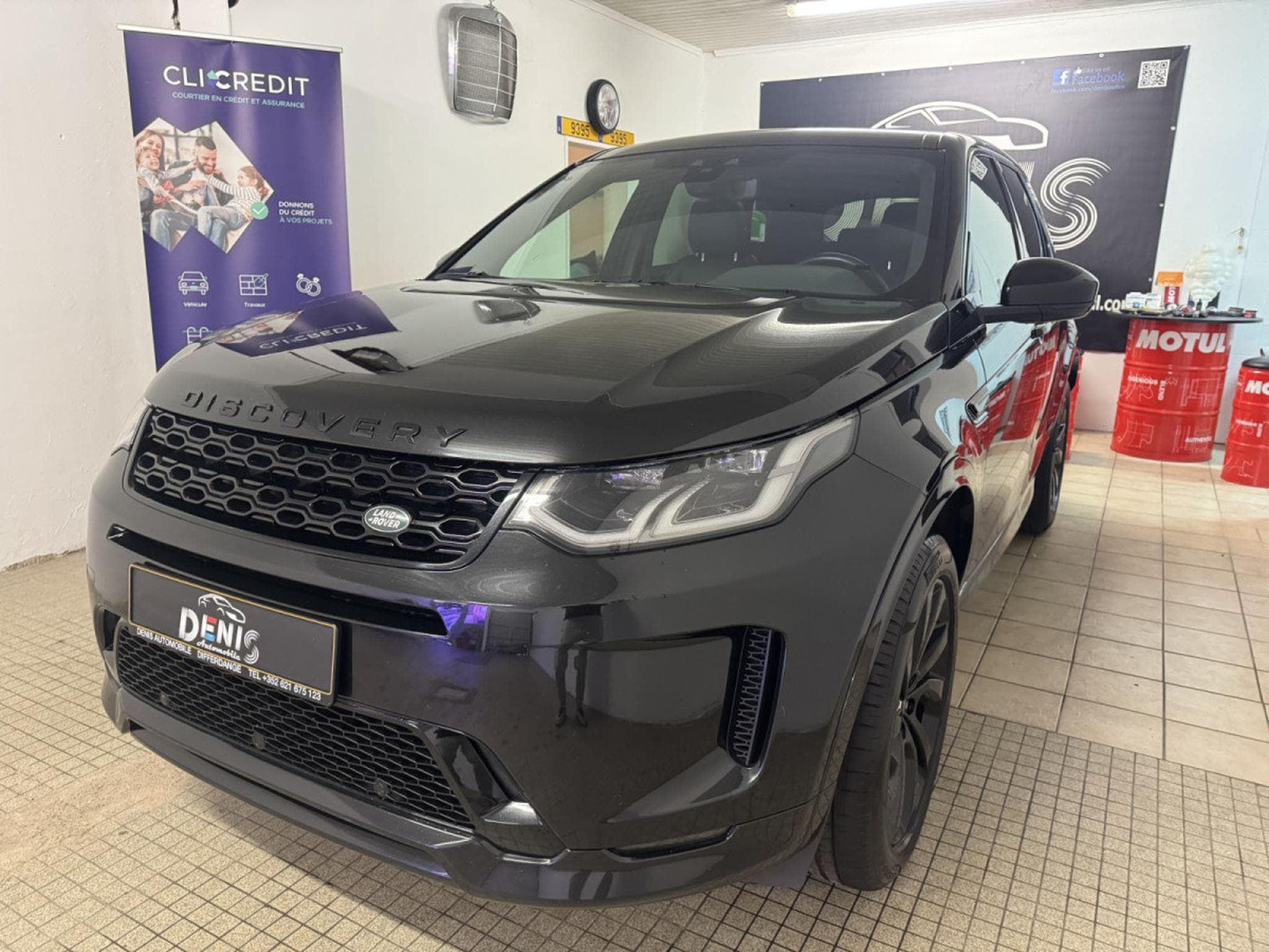 Land-Rover Discovery Sport 2.0D 180Ps Automatik R-Dynamic Black Edition Vol (2019) - Photo 1