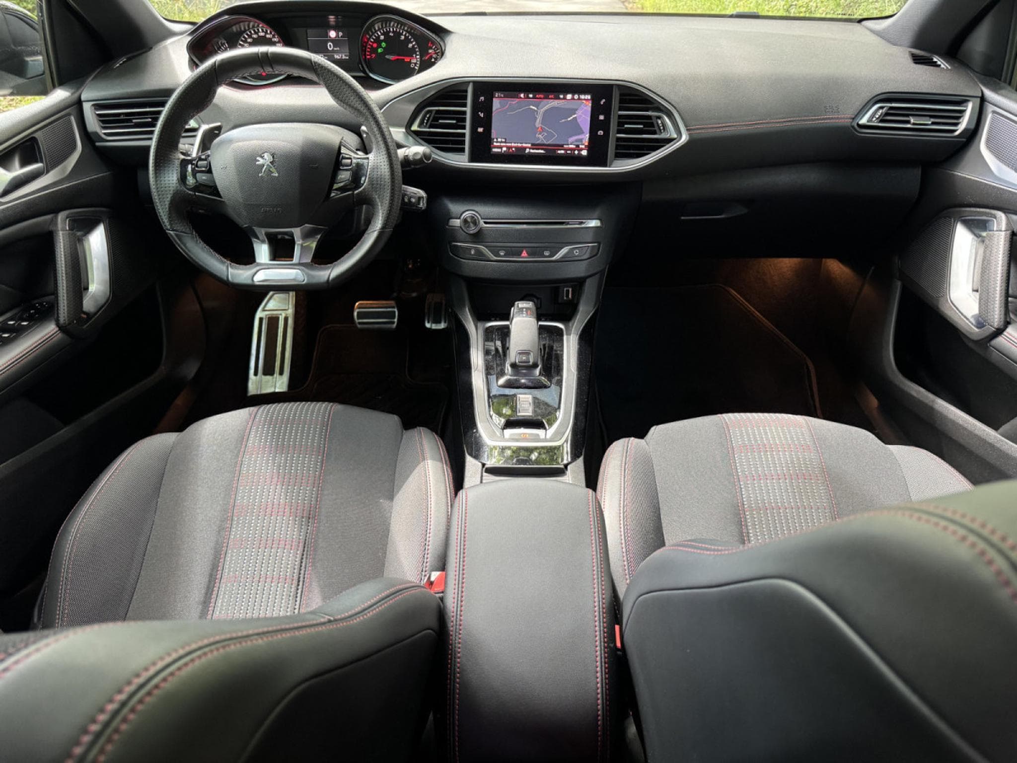 Peugeot 308 SW 1.2 Ess. 131ch Automatique GT-Line Face-Lift (2019) - Photo 9