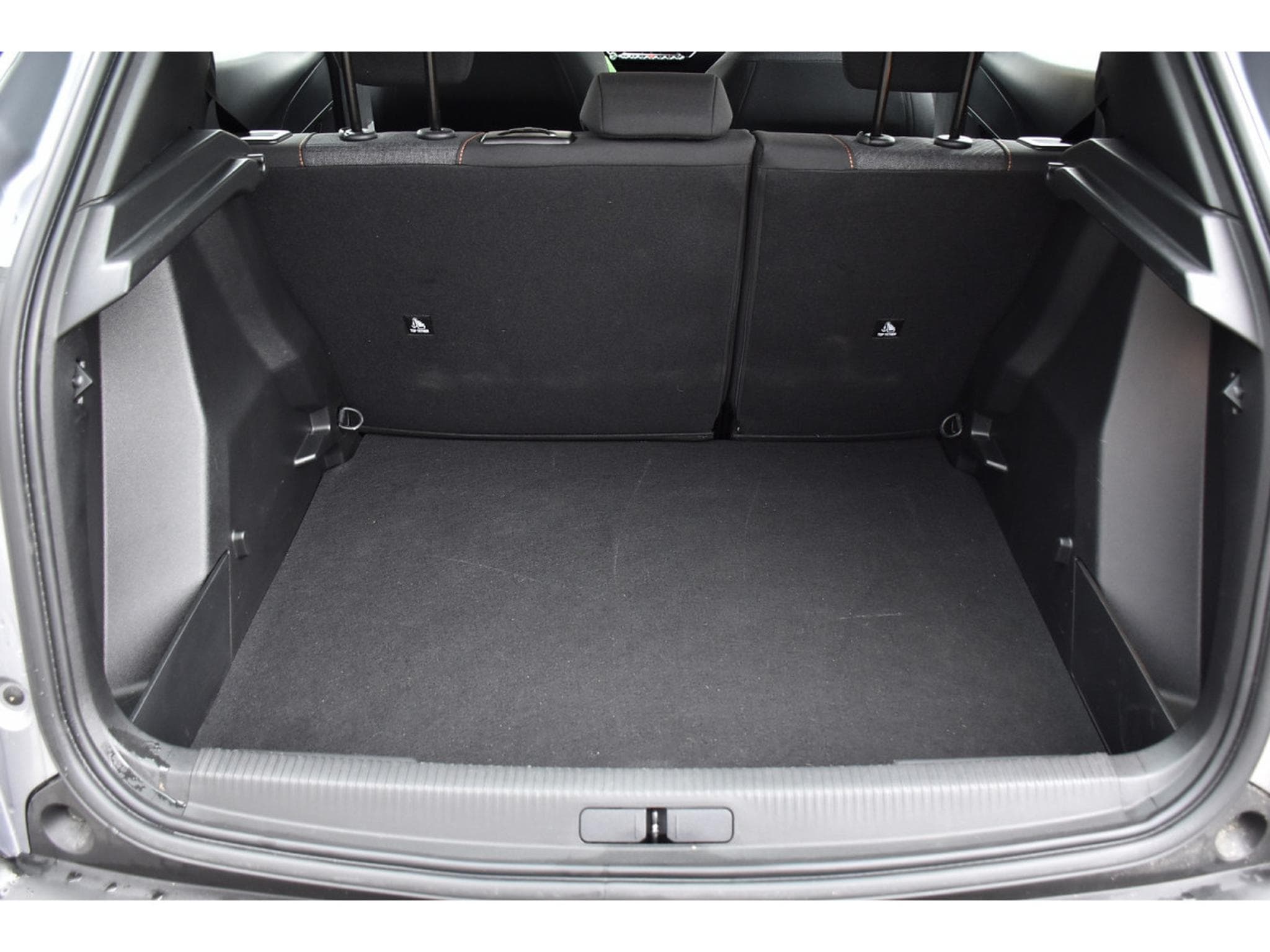 Peugeot 2008 1.2 PureTech Style REGUL SMARTPHONE LANE PDC 1° MAIN (2025) - Photo 17