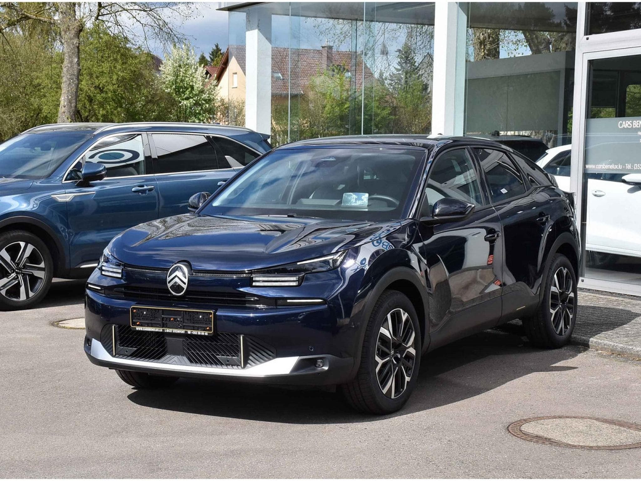 Citroën C4 1.2 PureTech 130 EAT8 MAX ACC HUD LANE SIDE CAM360 NEUVE (2025) - Photo 2