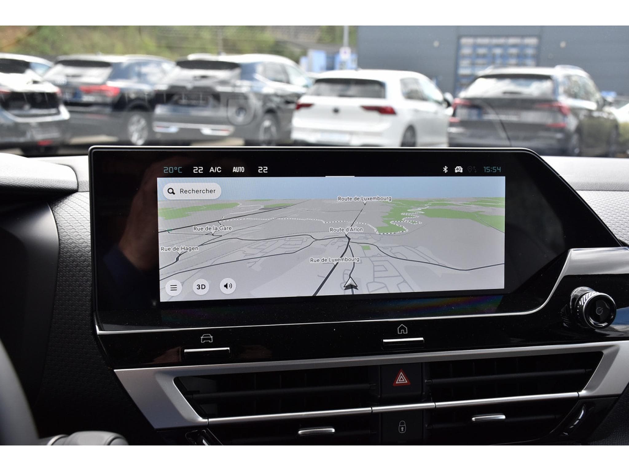 Citroën C4 1.2 PureTech 130 EAT8 MAX ACC HUD LANE SIDE CAM360 NEUVE (2025) - Photo 6