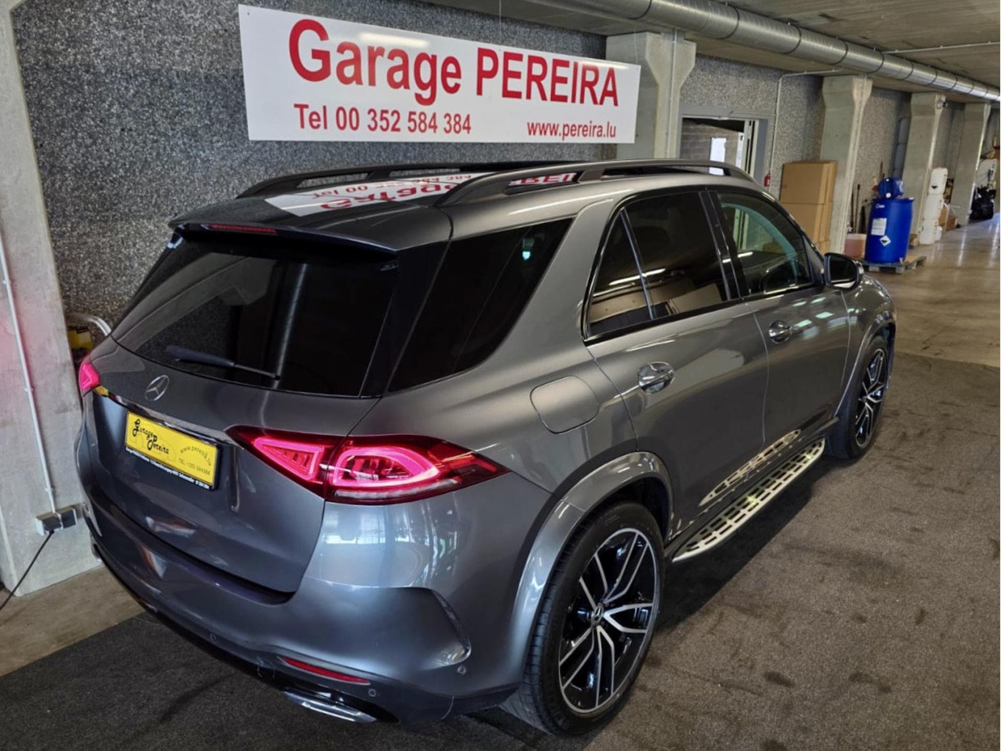 Mercedes GLE 350 D AMG LINE 7 SITZE BURMESTER PANO CUIR NAVI (2020) - Photo 2