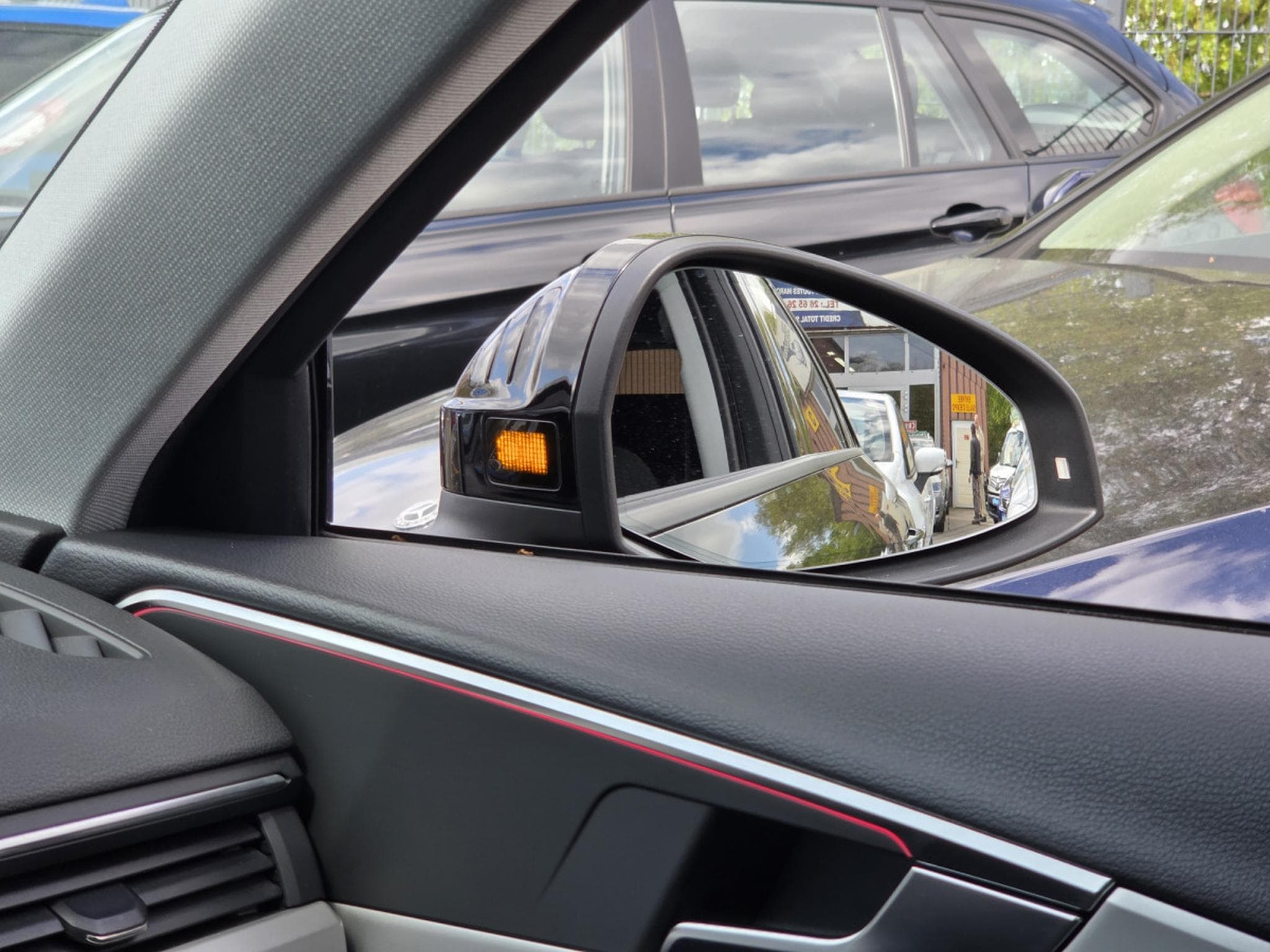 Audi A4 TDI AVANT S-TRONIC 163CV (2020) - Photo 16