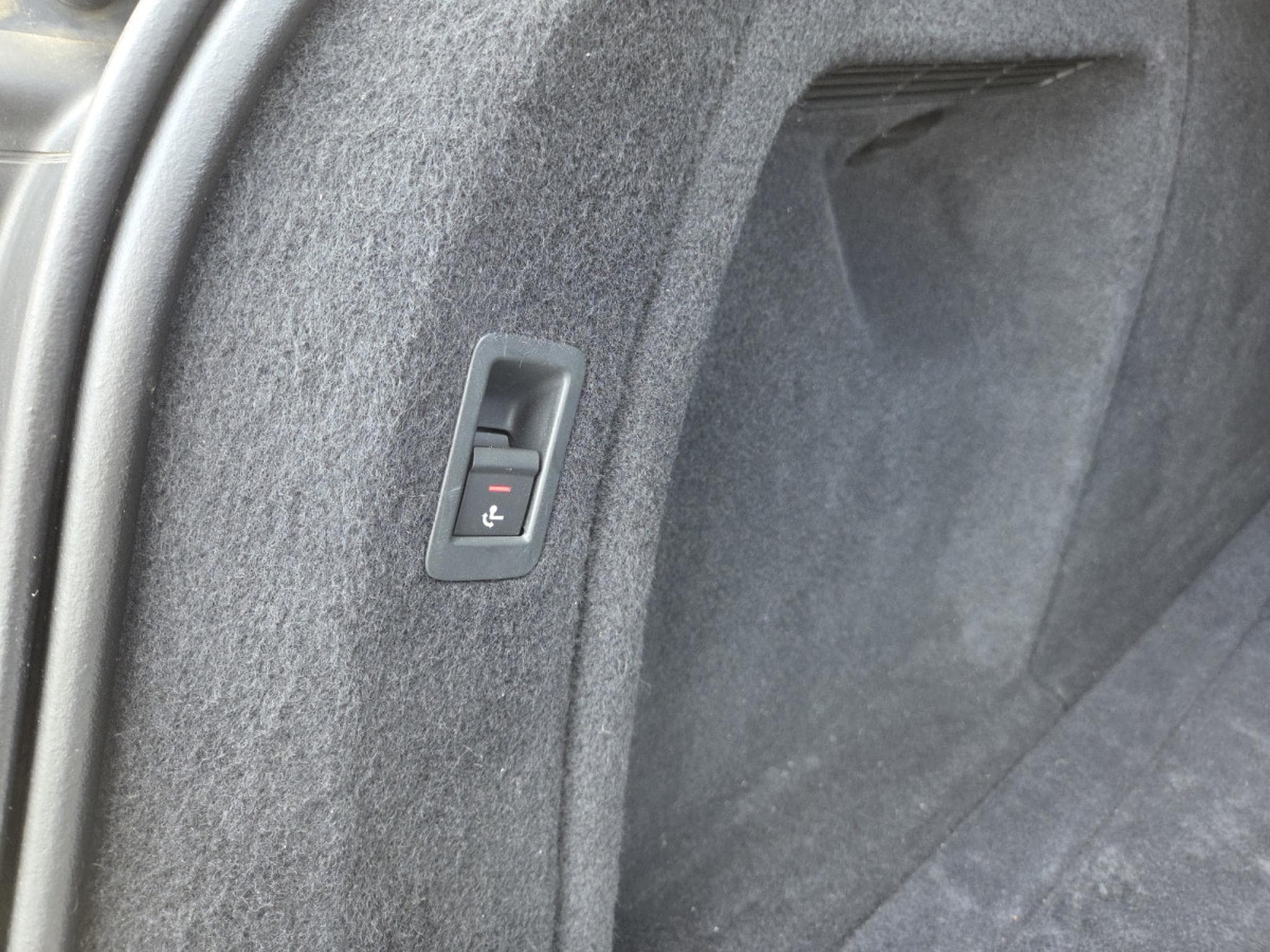 Audi A4 TDI AVANT S-TRONIC 163CV (2020) - Photo 21