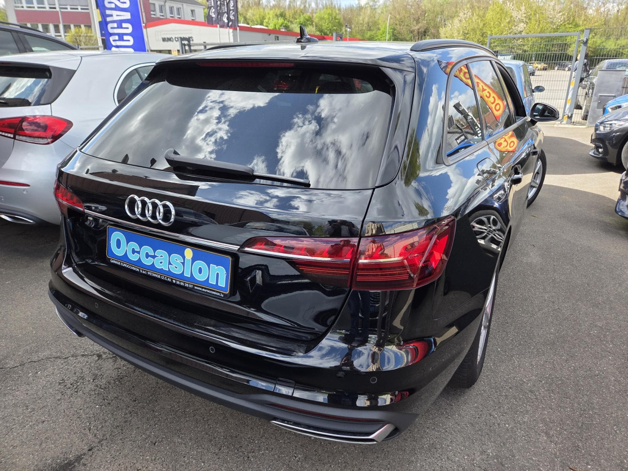 Audi A4 TDI AVANT S-TRONIC 163CV (2020) - Photo 4