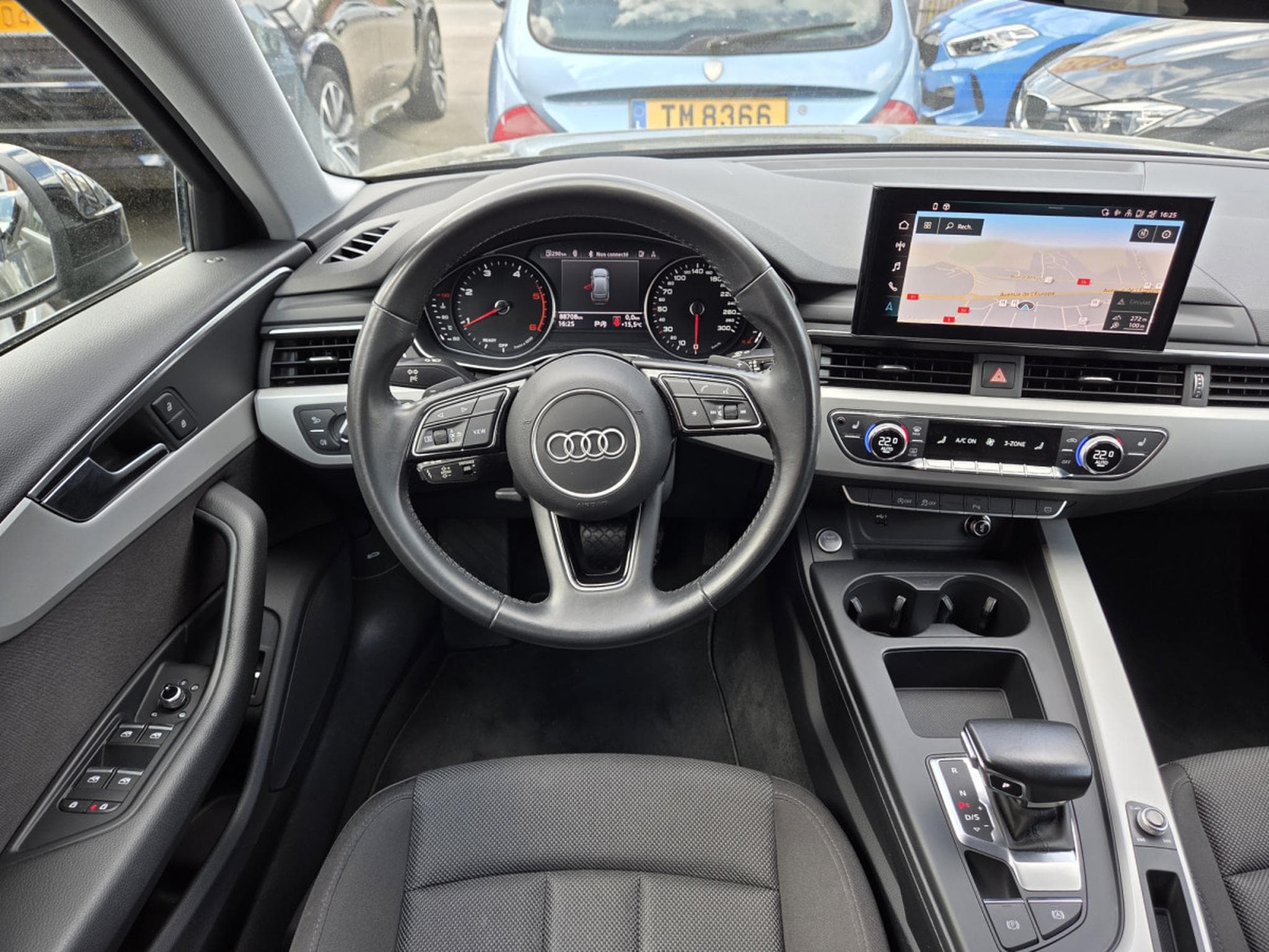 Audi A4 TDI AVANT S-TRONIC 163CV (2020) - Photo 9