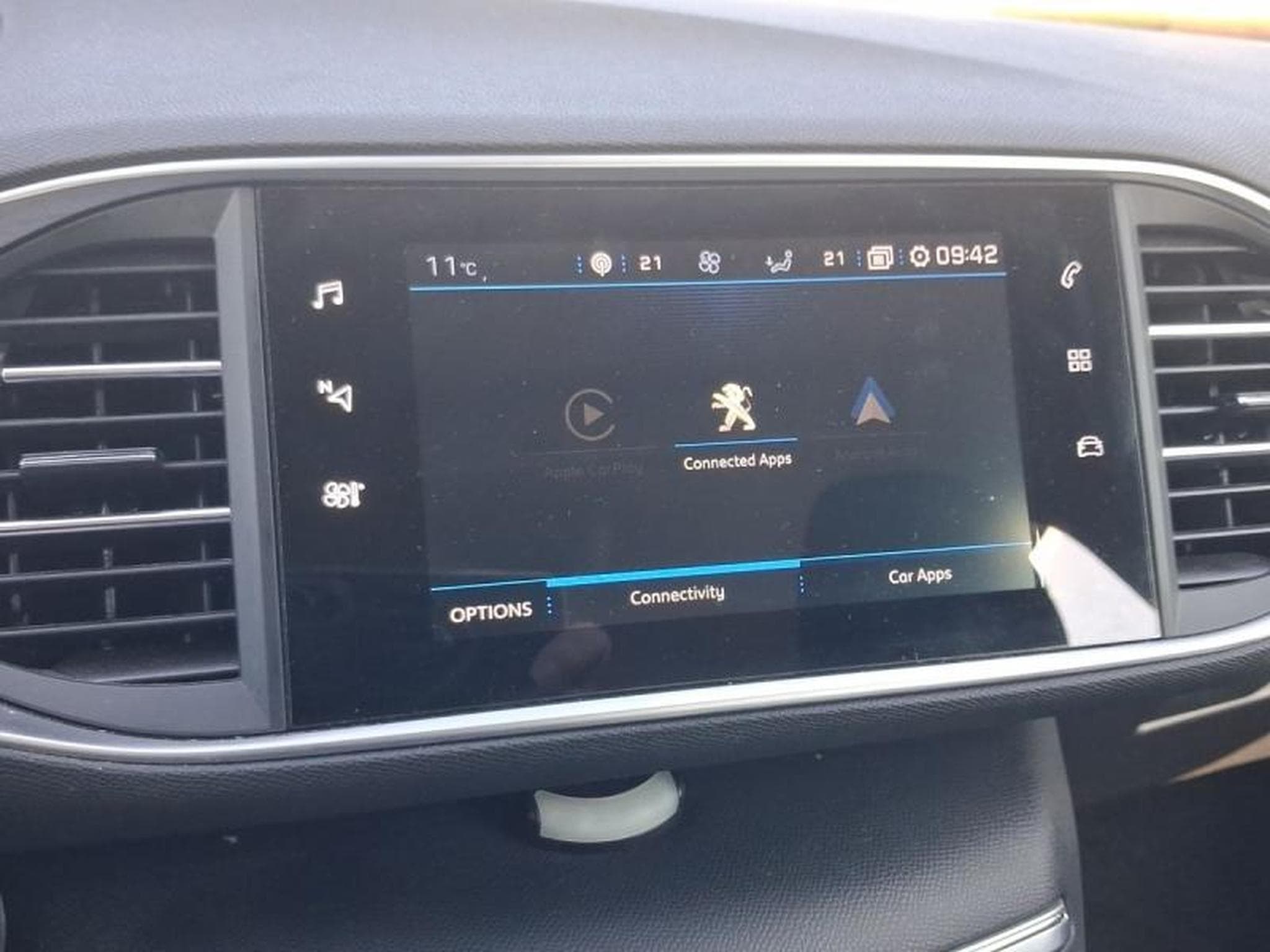 PEUGEOT 308 1.5 BlueHDi 130ch S&S Active (2021) - Foto 6