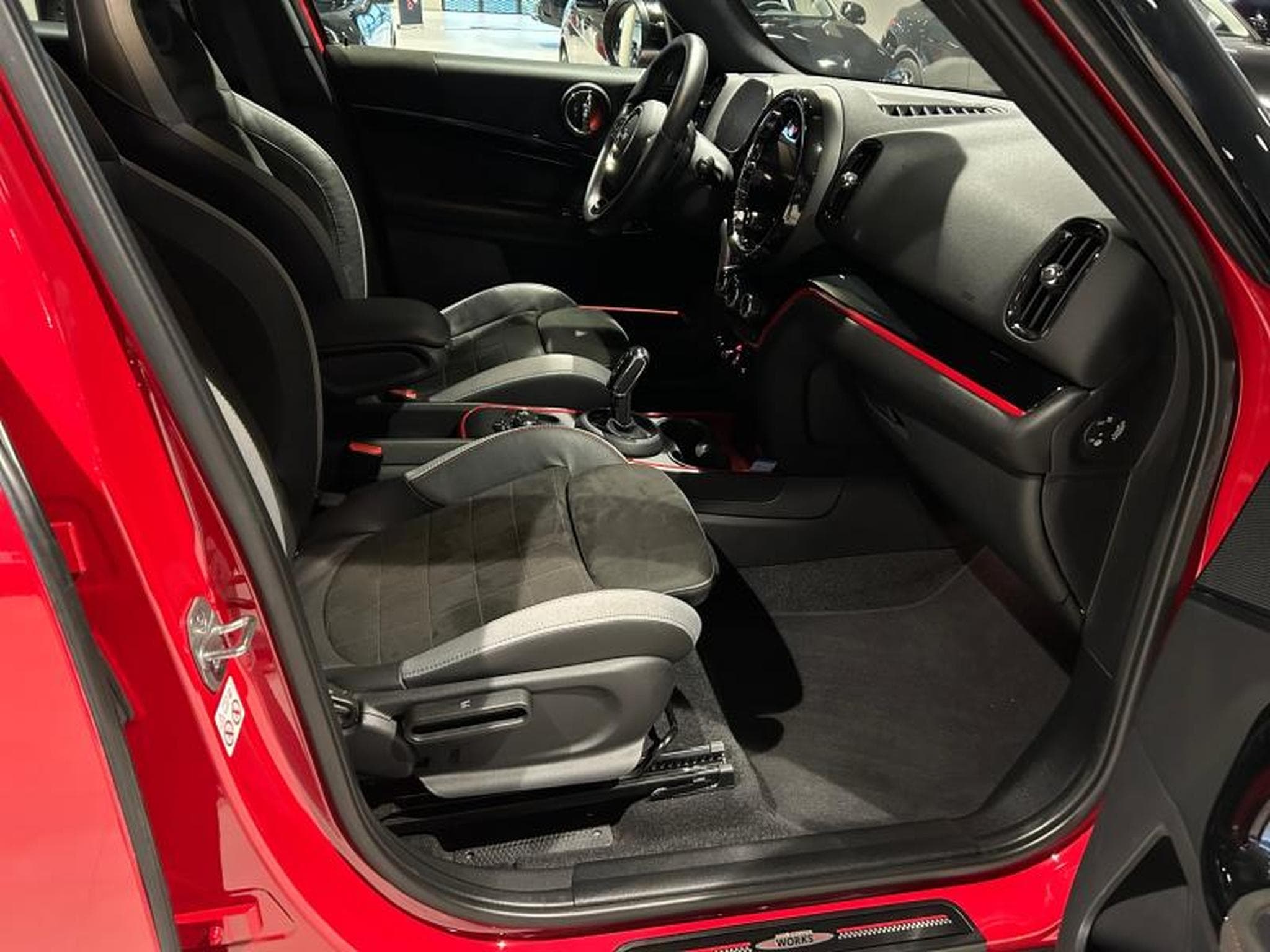 MINI Countryman countryman jcw (2022) - Photo 17