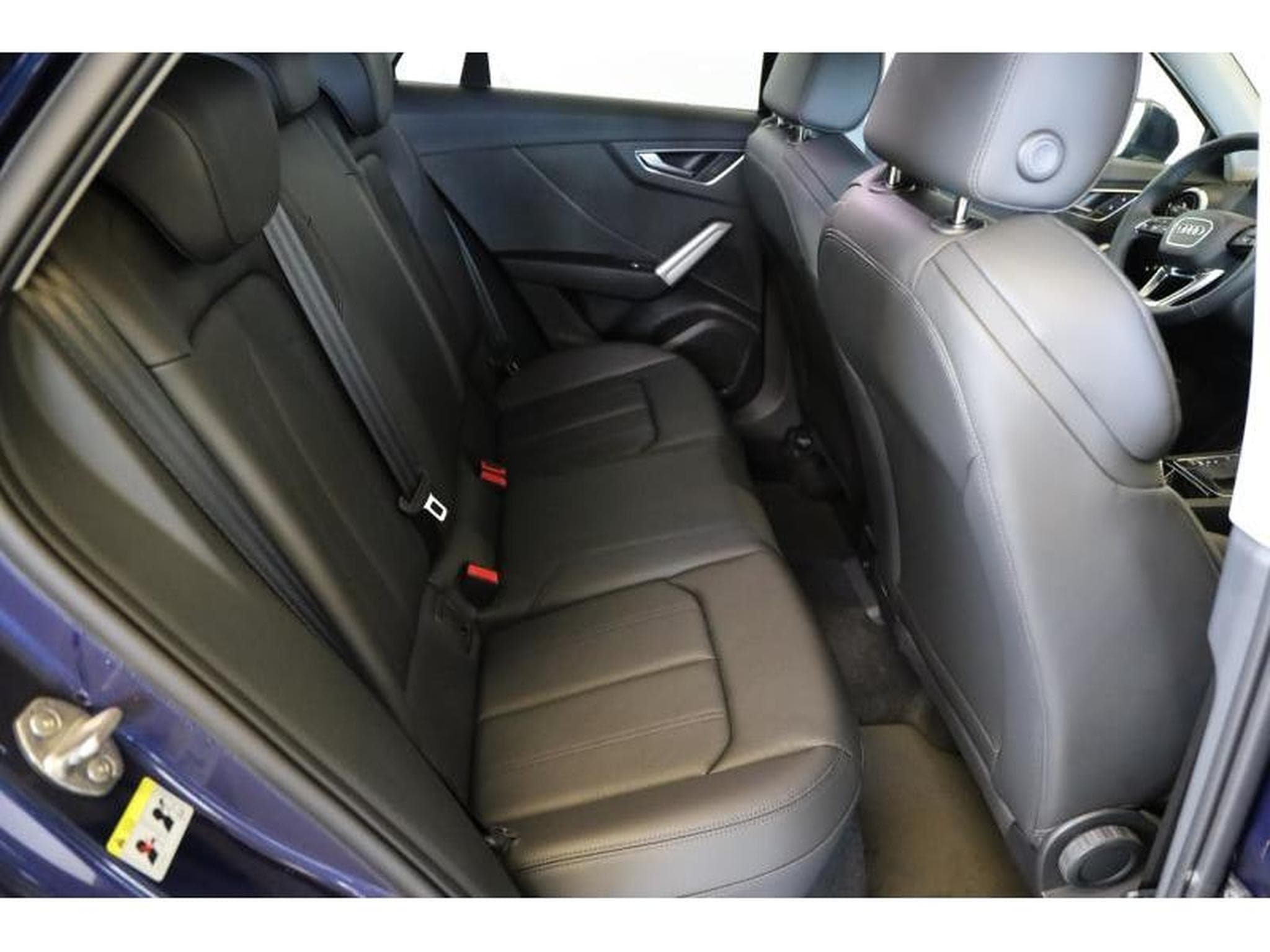 Audi Q2 S-Line (2026) - Foto 12