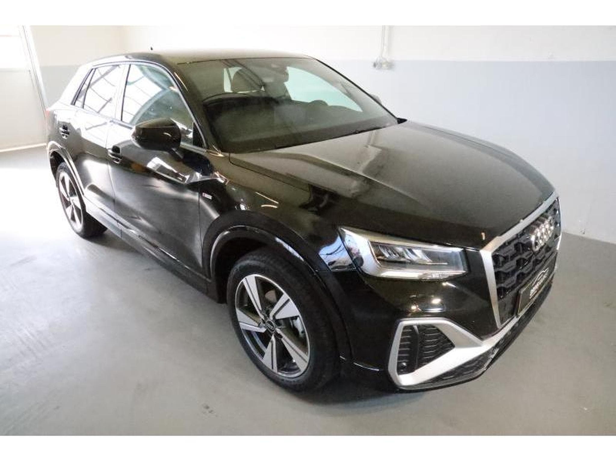 Audi Q2 S-Line (2026) - Foto 1