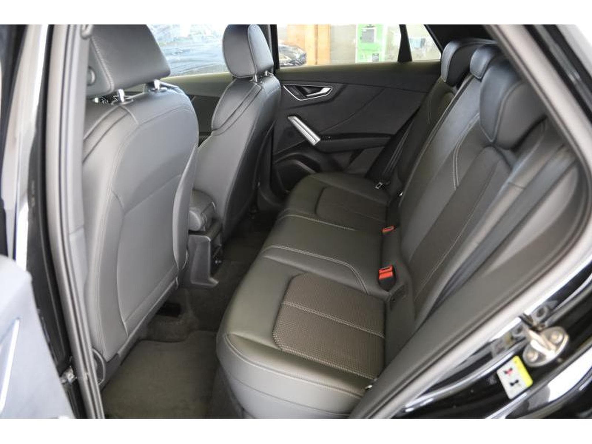 Audi Q2 S-Line (2026) - Foto 13