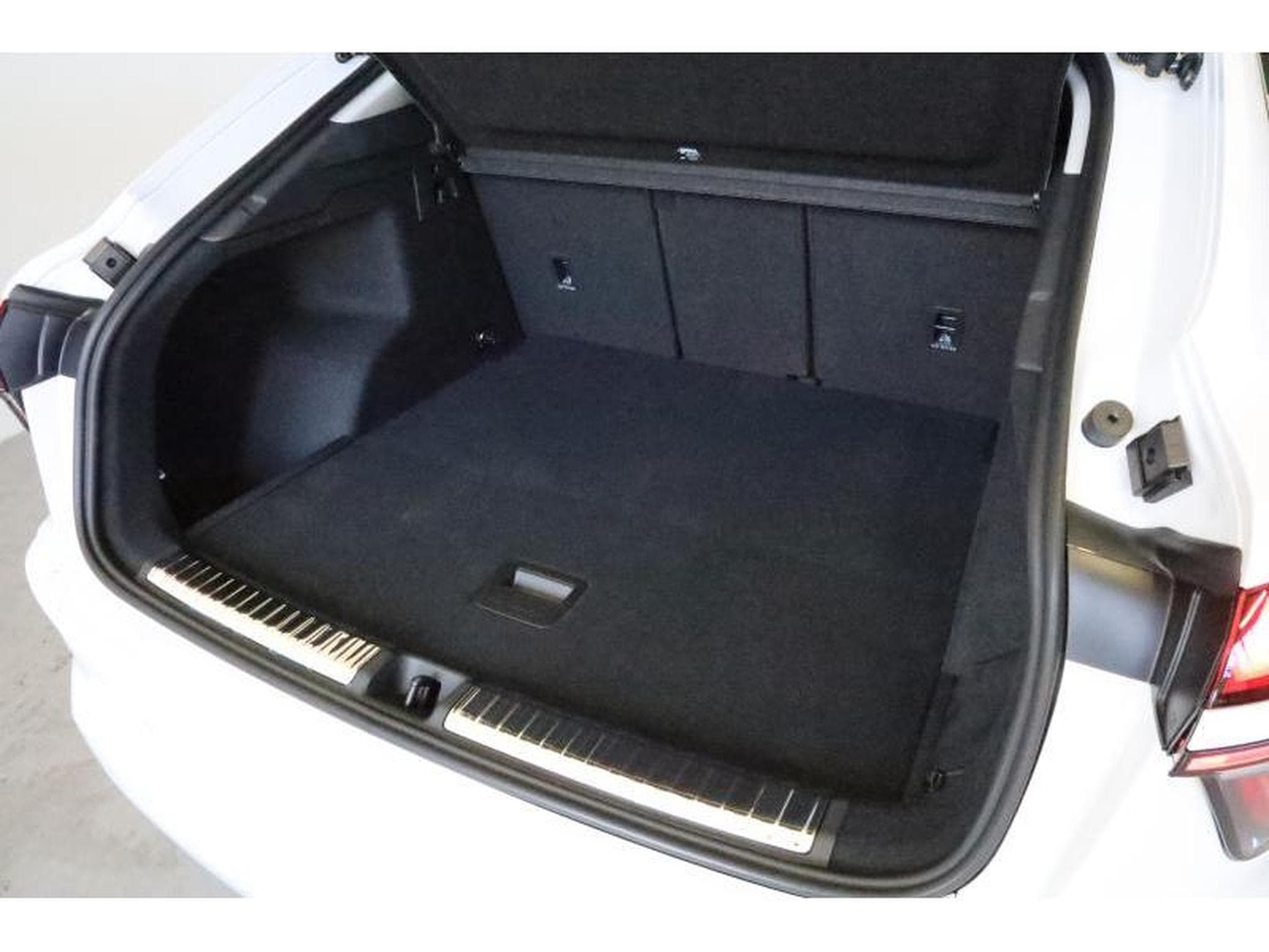 Audi Q3 Sportback (2026) - Foto 8