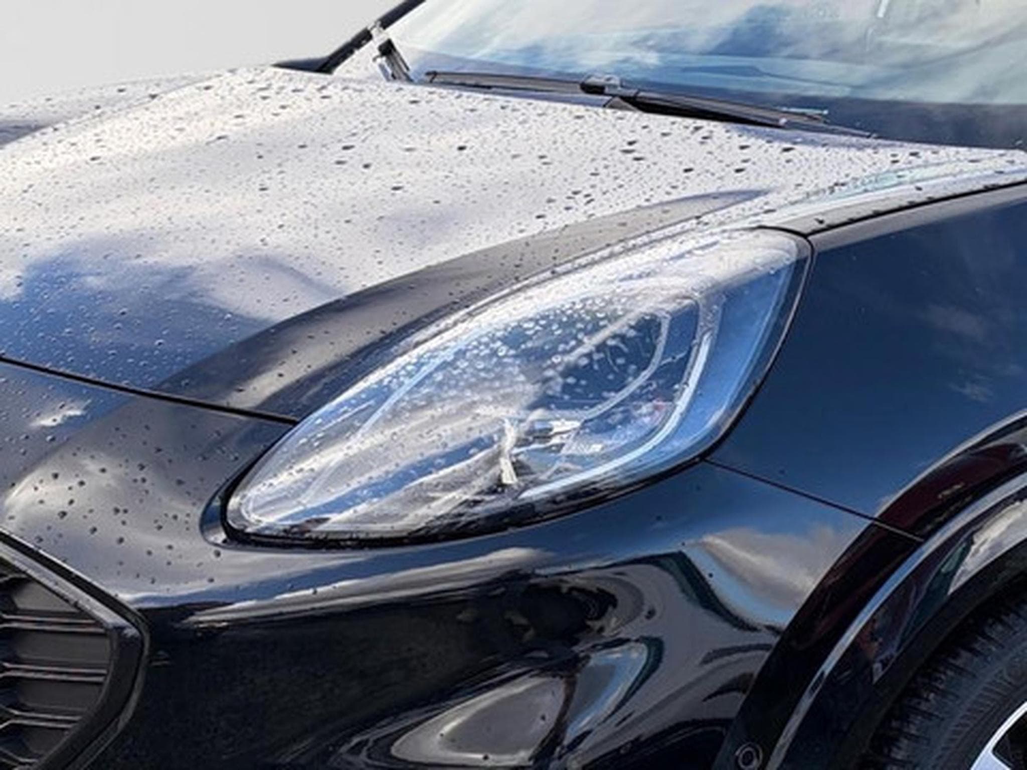 Ford Puma 1.0i Ecoboost mHEV 114kW Aut. ST-Line (2026) - Photo 21