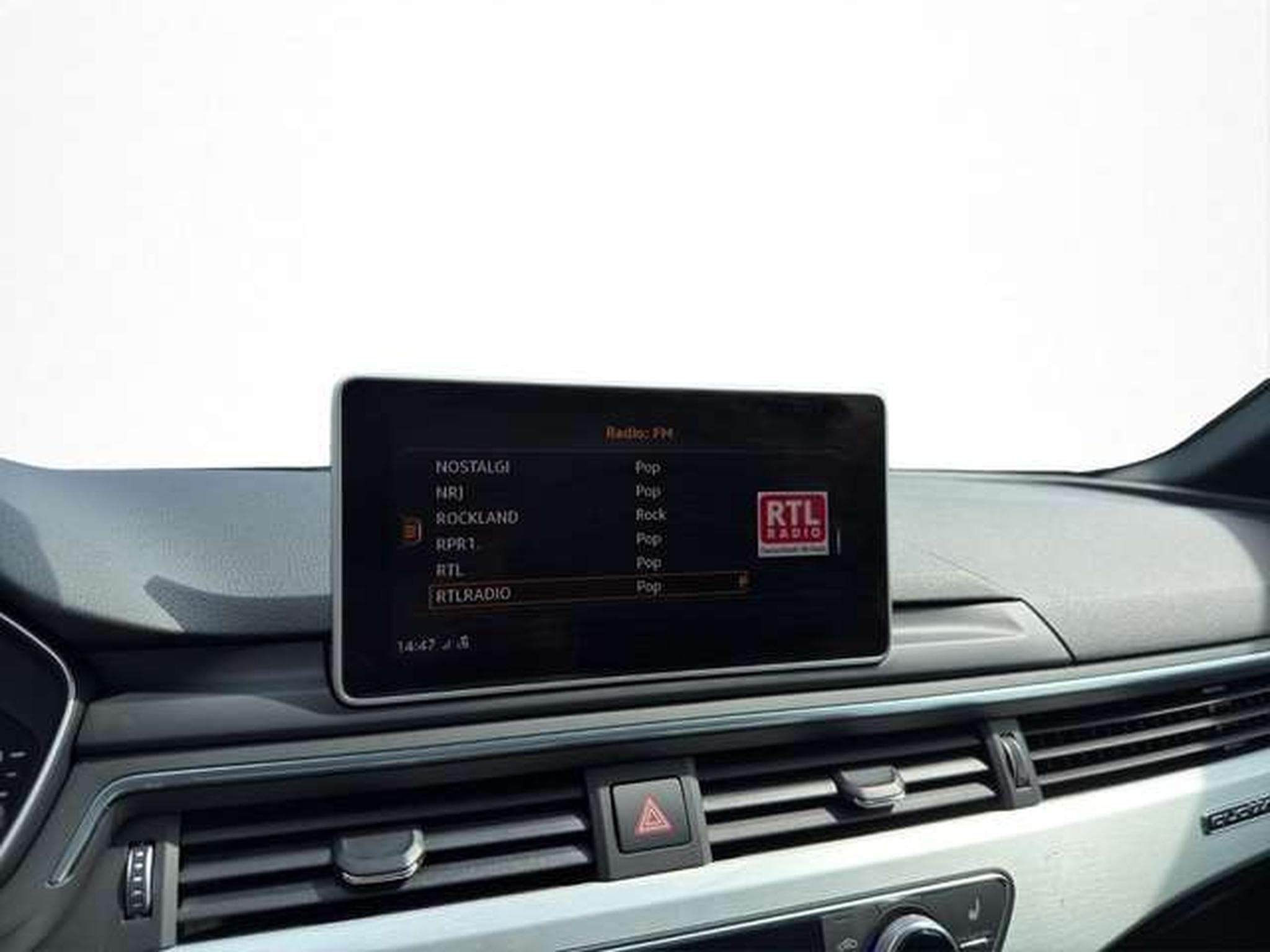 Audi A5 Coupe quattro  2x S line/Pano/Navi/19"/LED (2018) - Photo 23