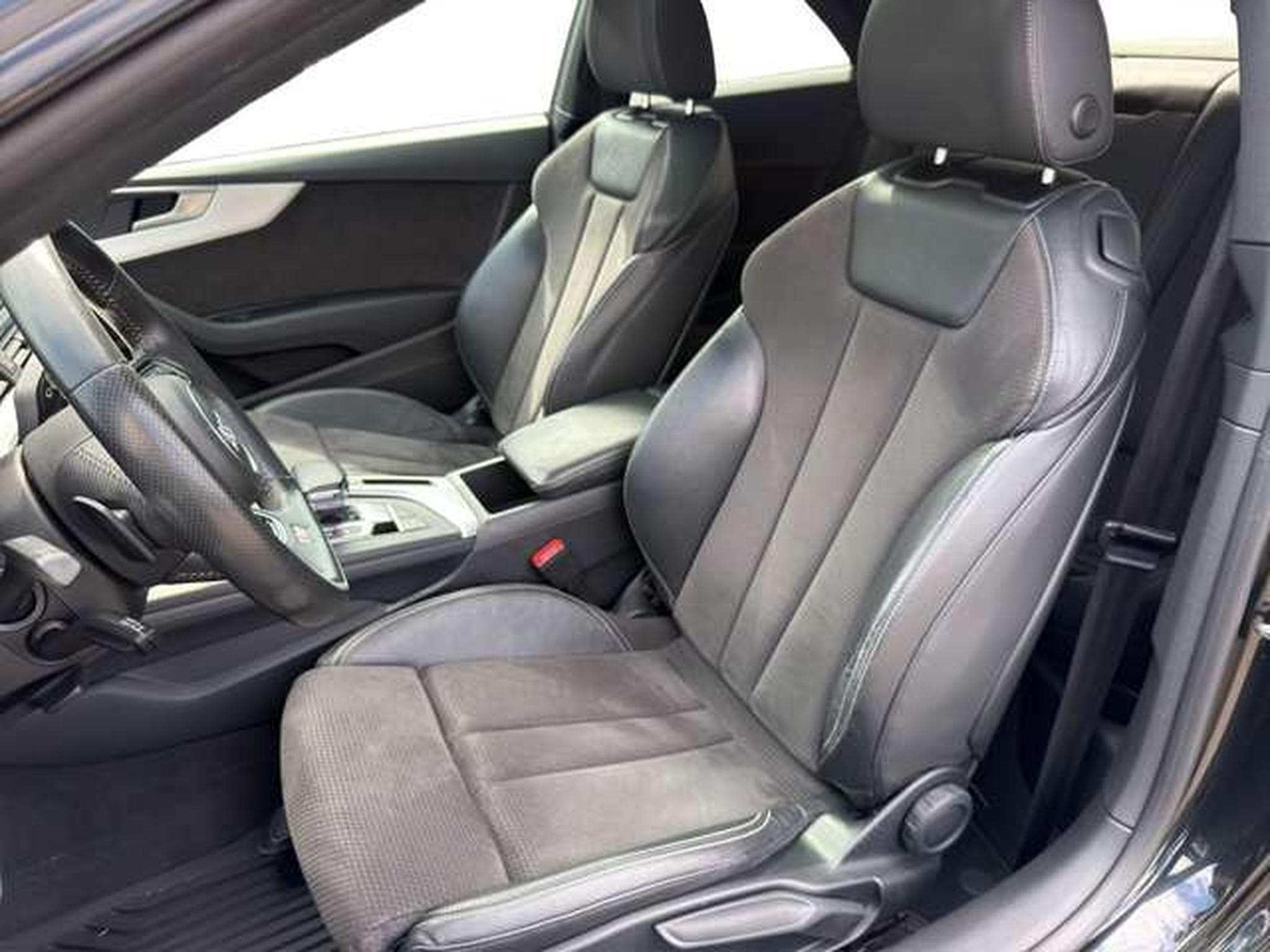 Audi A5 Coupe quattro  2x S line/Pano/Navi/19"/LED (2018) - Photo 9