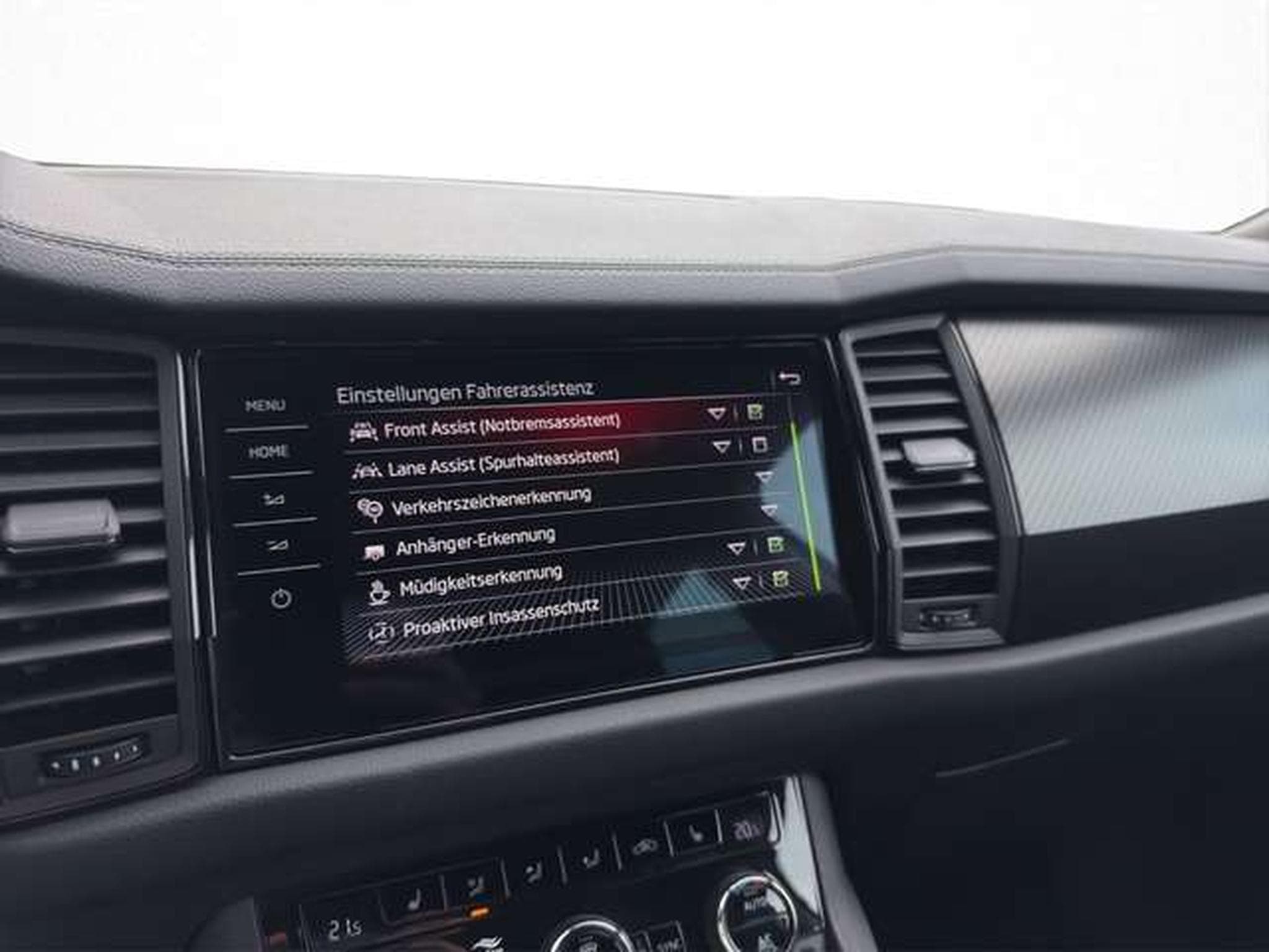 Skoda Kodiaq Sportline 4x4/Matrix/360°/ACC/AHK (2024) - Photo 23