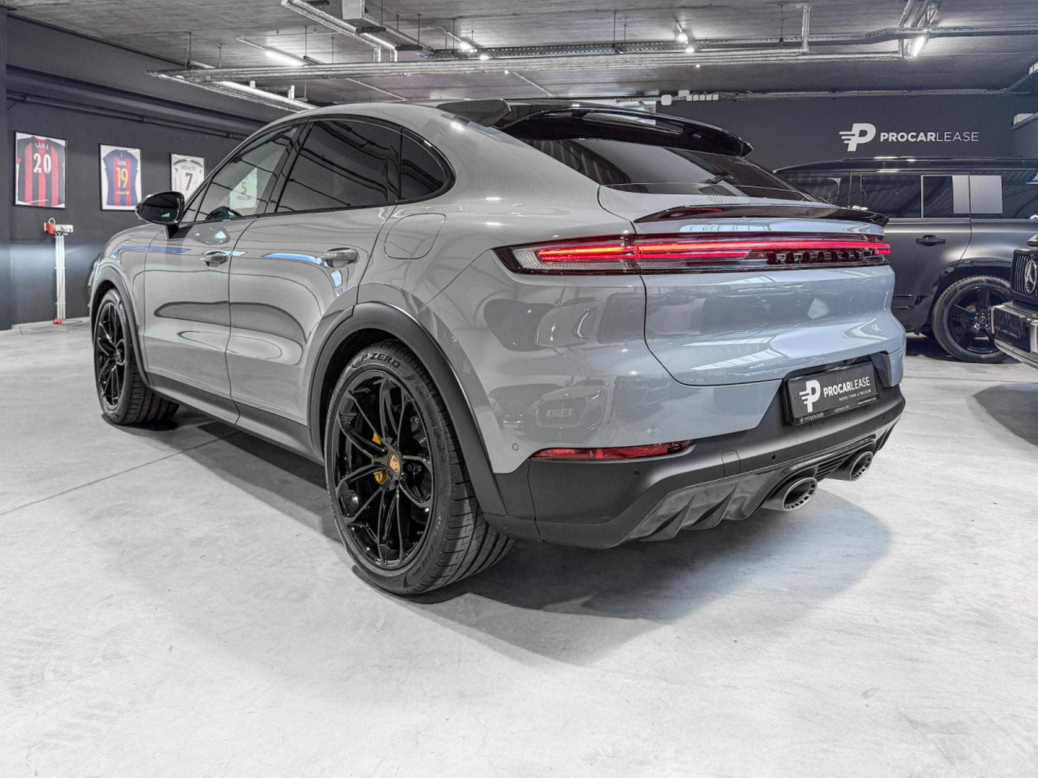Porsche Cayenne COUPE TURBO GT mit GT-PACKET /XPEL PROTECTION (2025) - Photo 13