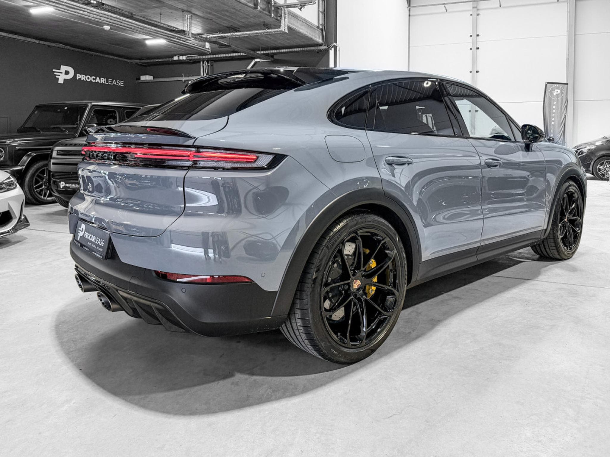 Porsche Cayenne COUPE TURBO GT mit GT-PACKET /XPEL PROTECTION (2025) - Photo 25