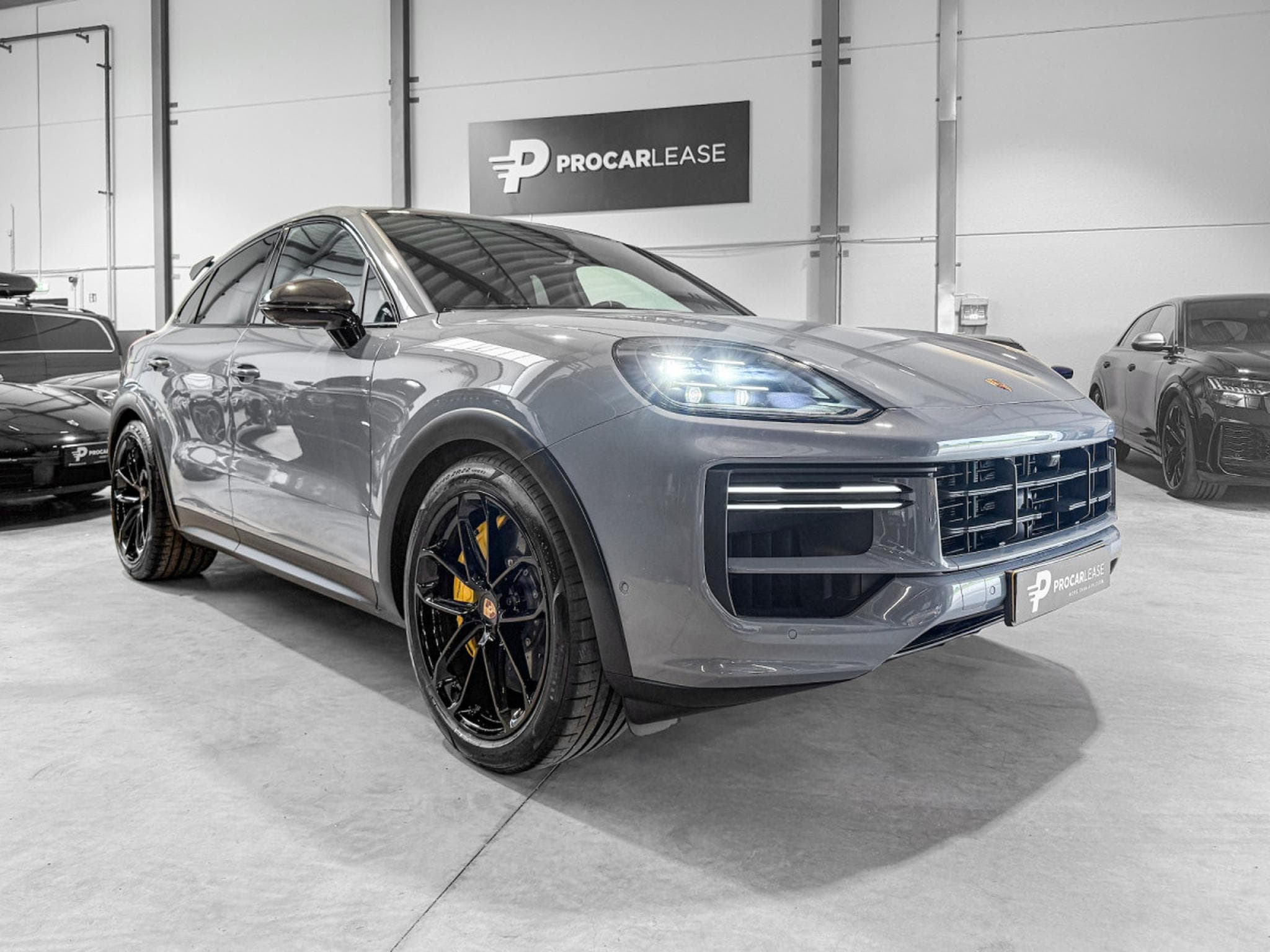 Porsche Cayenne COUPE TURBO GT mit GT-PACKET /XPEL PROTECTION (2025) - Photo 8