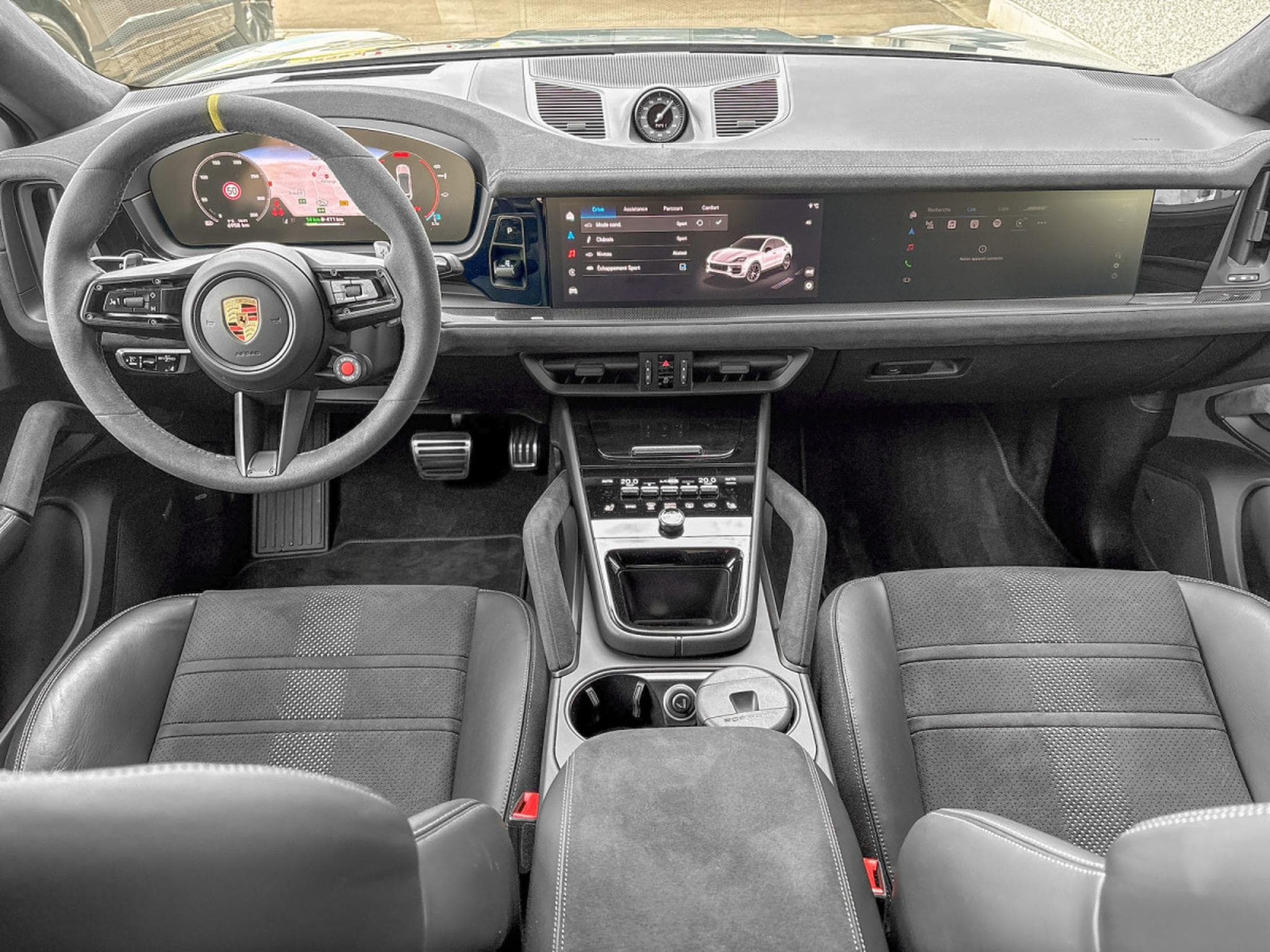 Porsche Cayenne COUPE TURBO GT mit GT-PACKET /XPEL PROTECTION (2025) - Photo 9