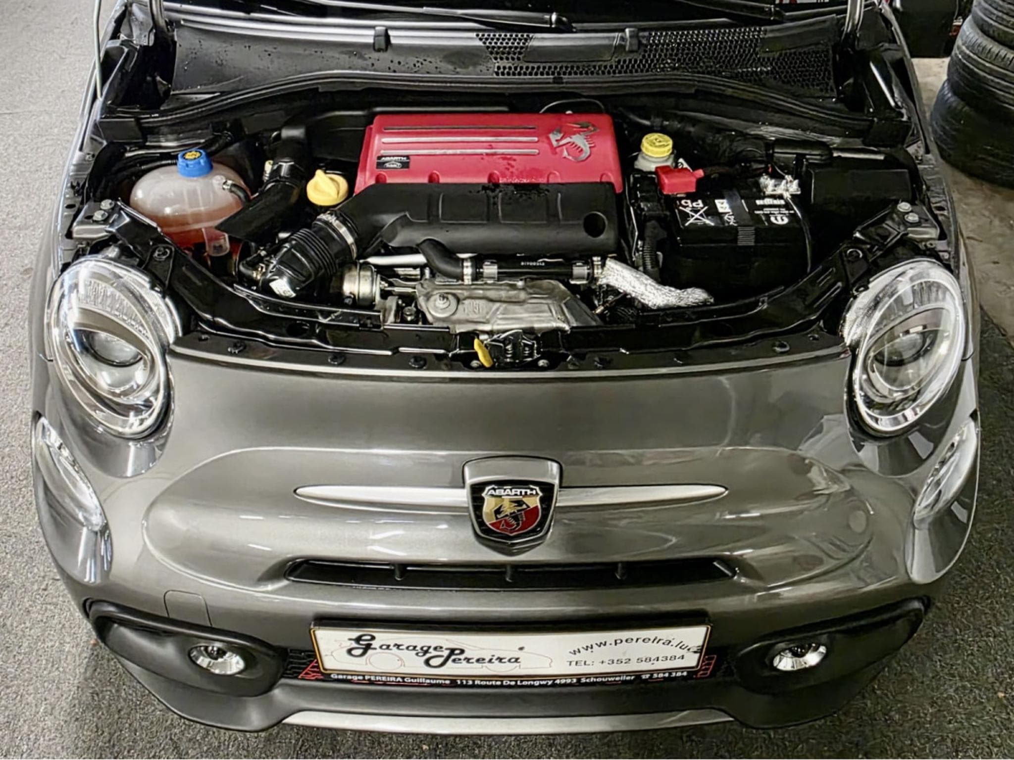 Abarth 595 1.4 T-JET 165 AUTO BEATS CUIR NAVI 1 HAND (2020) - Foto 11