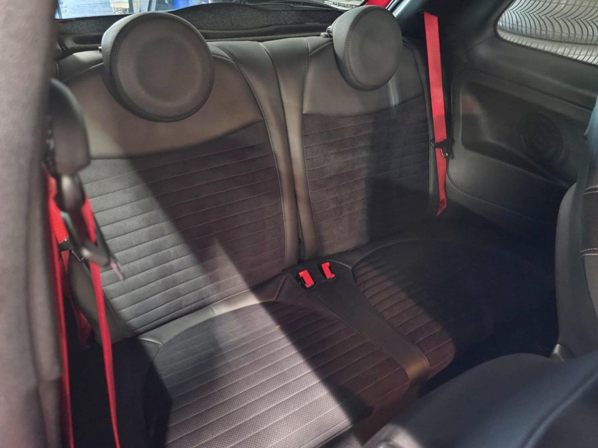 Abarth 595 1.4 T-JET BEATS NAVI (2020) - Foto 5