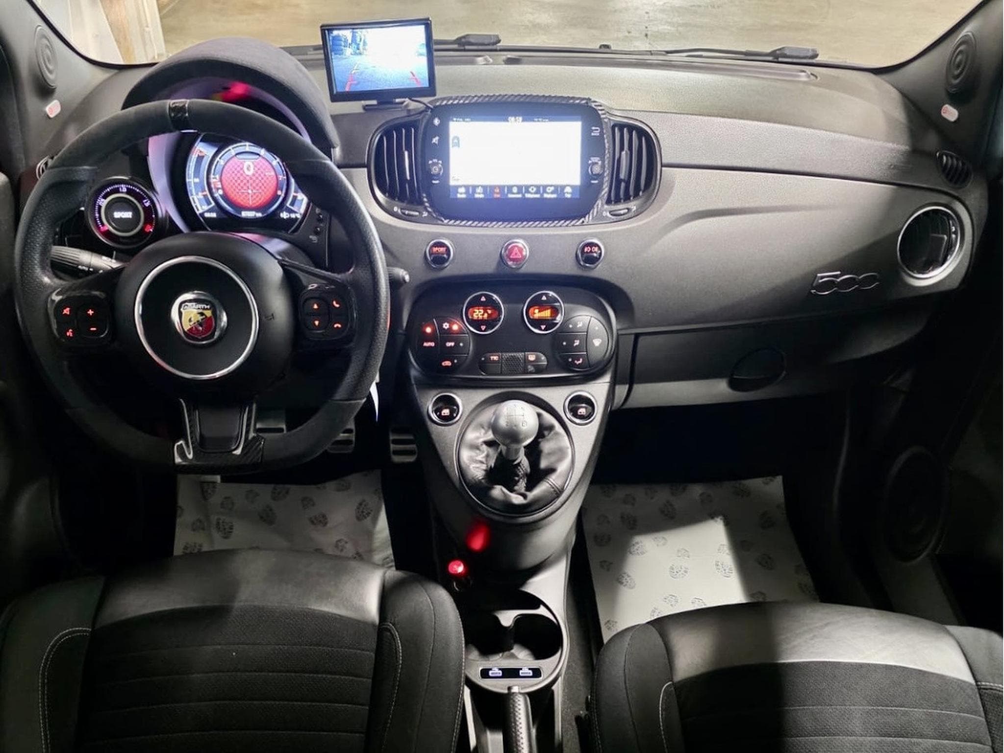 Abarth 595 1.4 T-JET BEATS NAVI (2020) - Foto 6