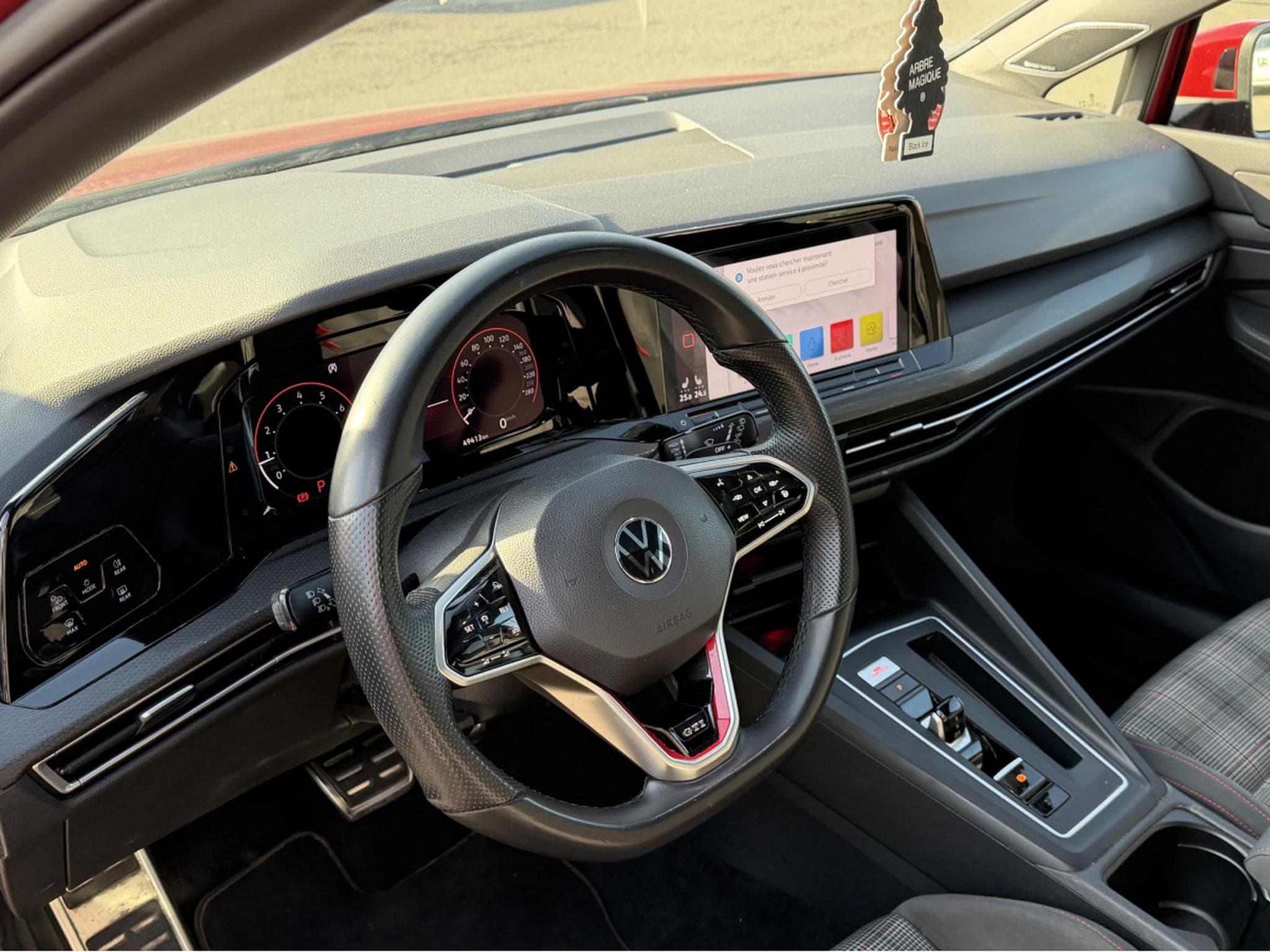 VW Golf GTI 2.0 TSI 245 DSG HARMAN KARDON PANO NAVI ACC (2021) - Foto 5