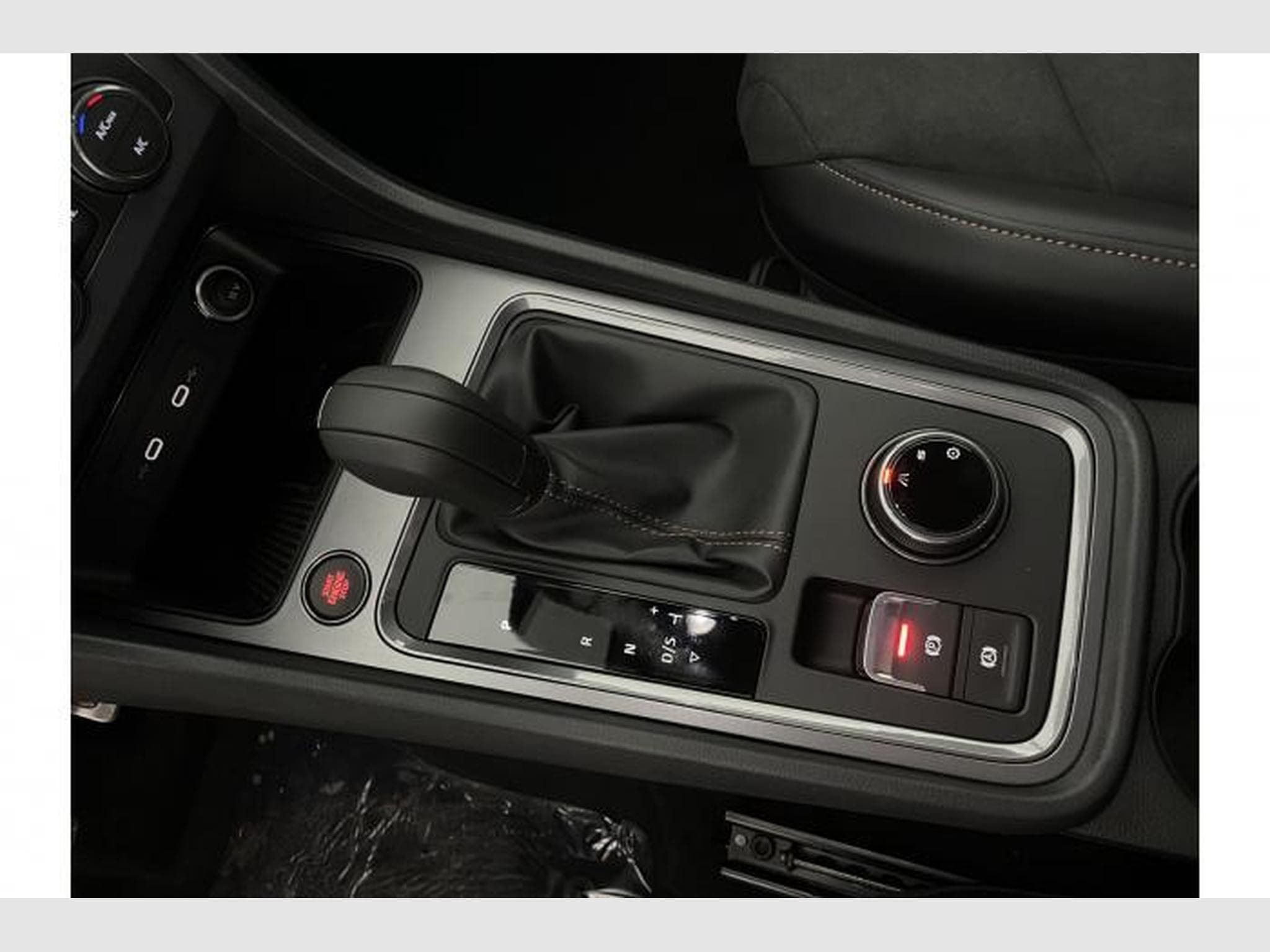 Cupra Ateca 1.5 TSI 110kW (2026) - Photo 18
