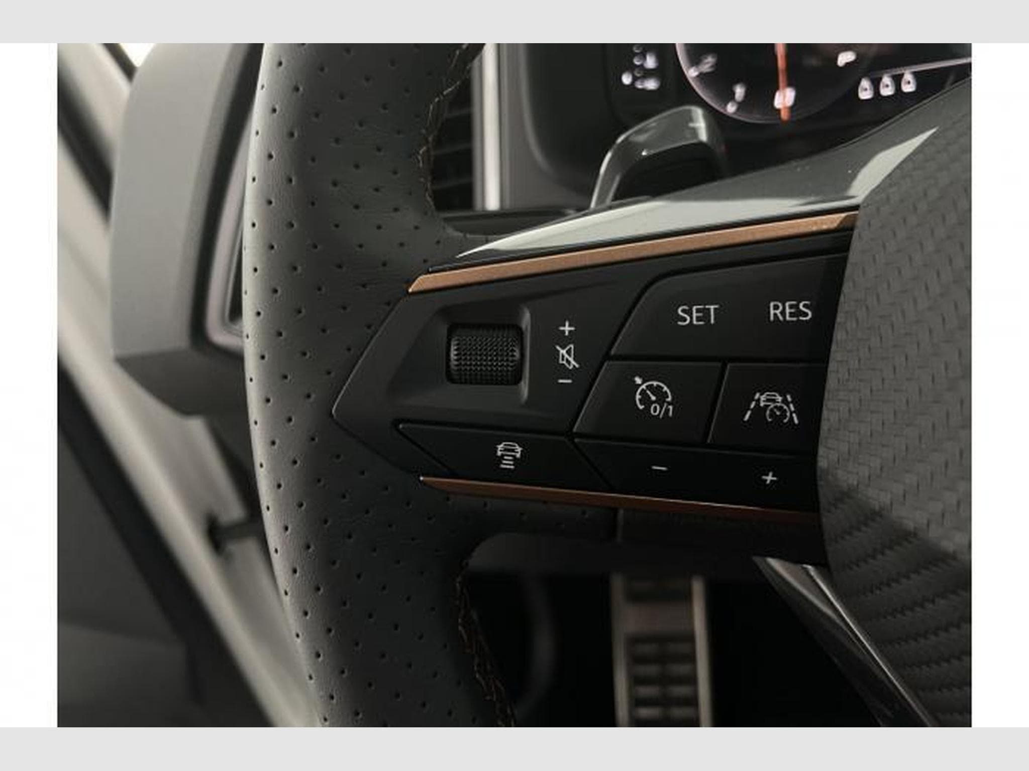 Cupra Ateca 1.5 TSI 110kW (2026) - Photo 22