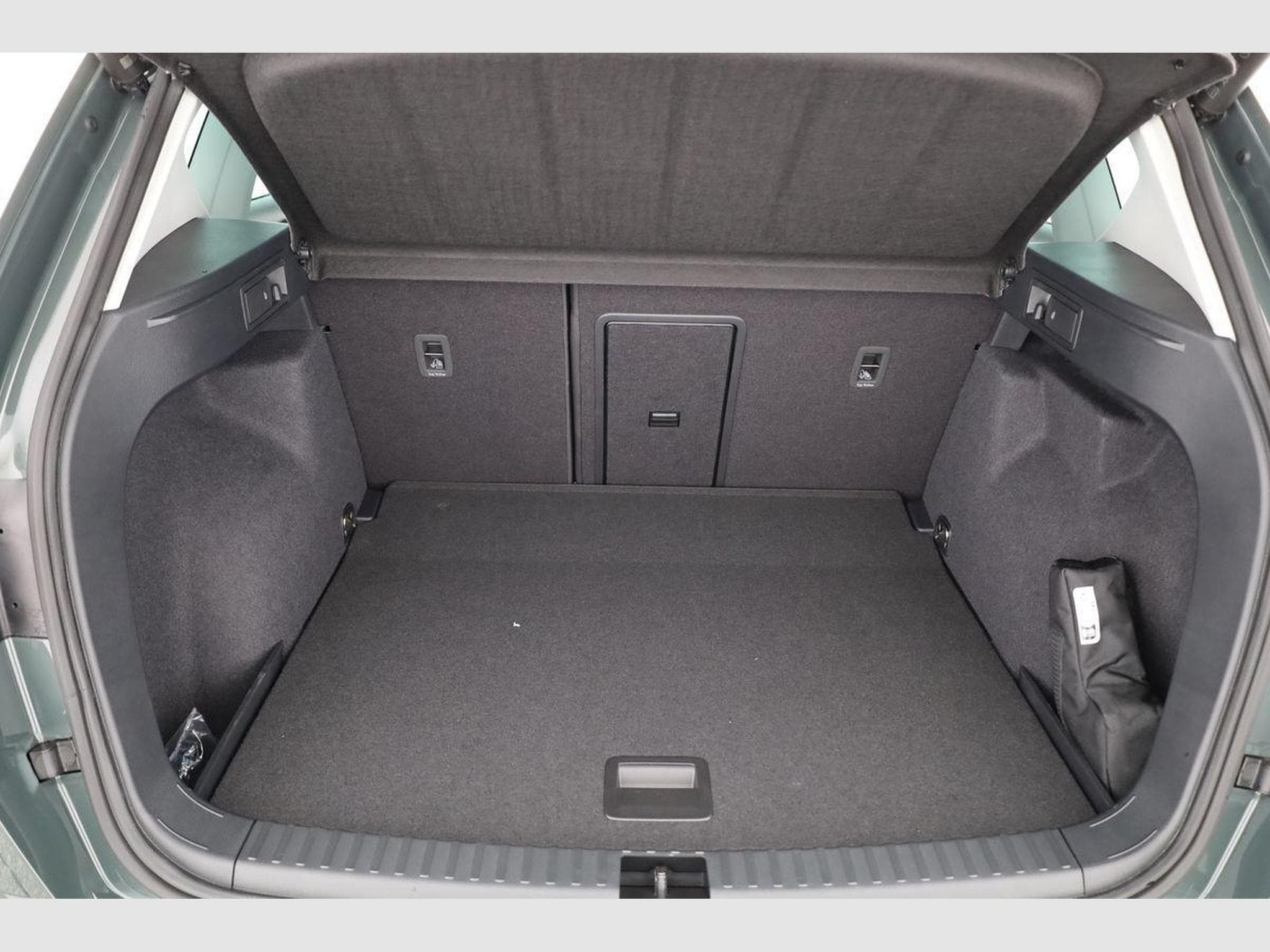 Cupra Ateca Basis 4Drive (2026) - Photo 14