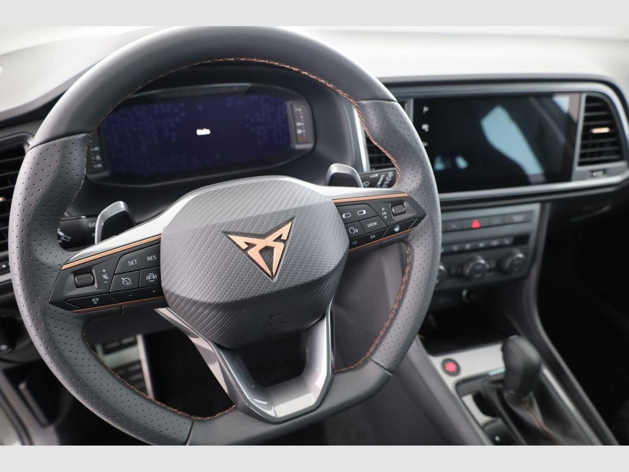 Cupra Ateca Basis 4Drive (2026) - Photo 5