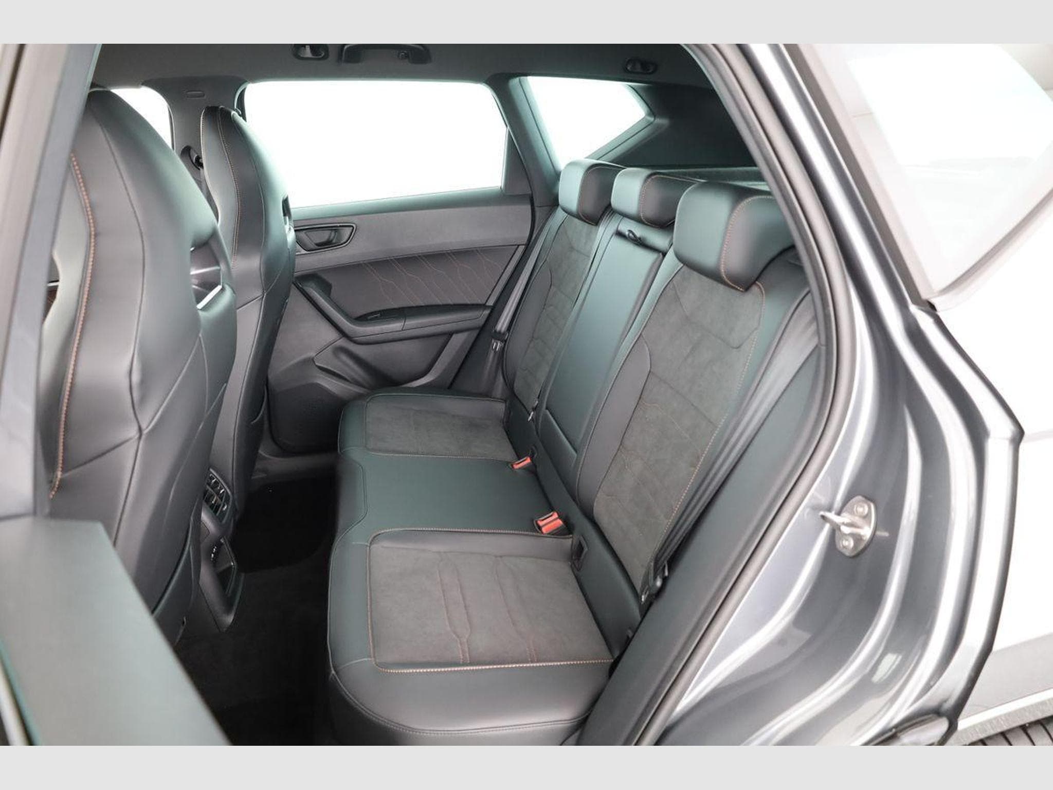 Cupra Ateca Basis 4Drive (2026) - Photo 11