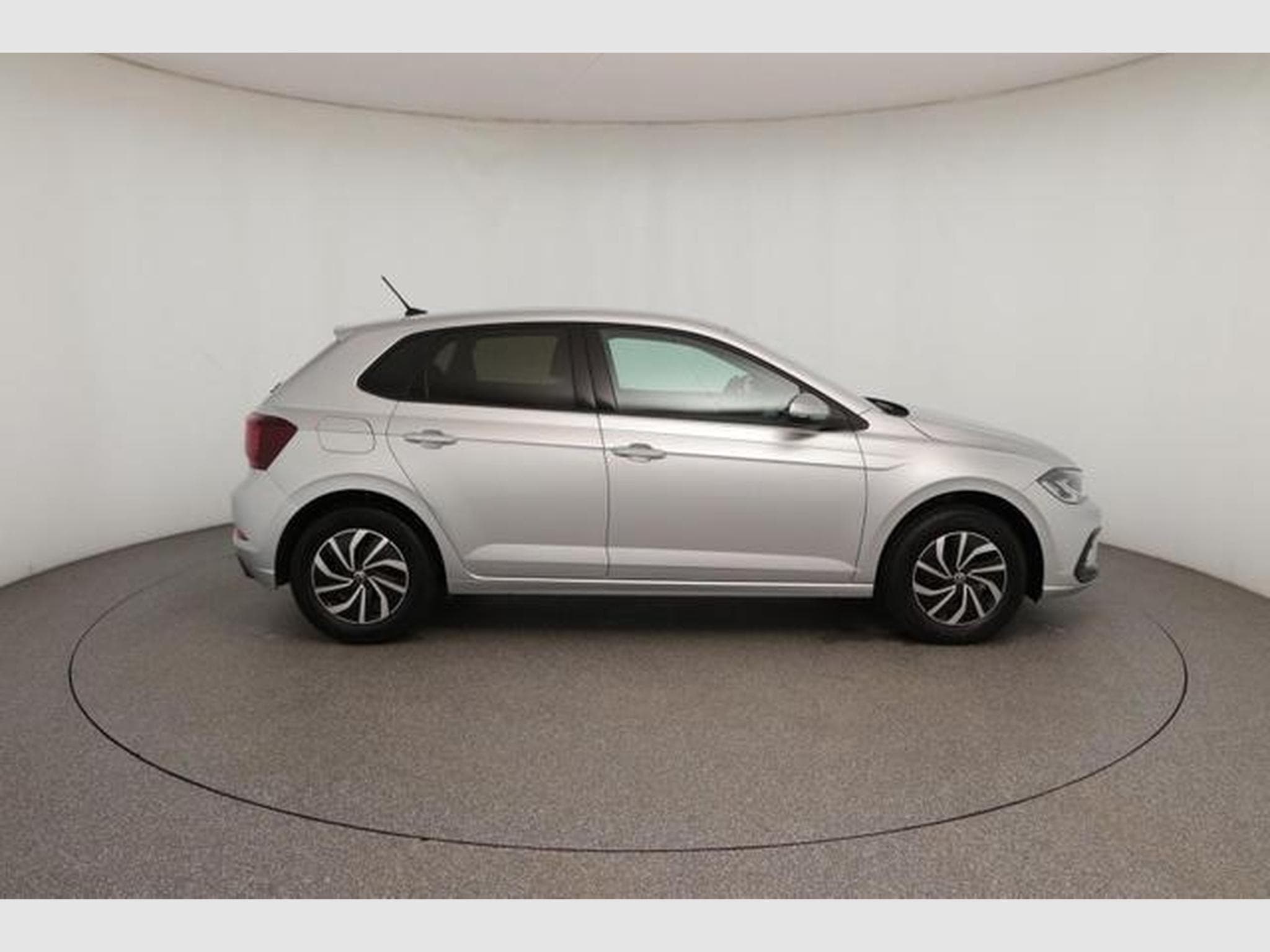 VW Polo LIFE (2025) - Photo 8