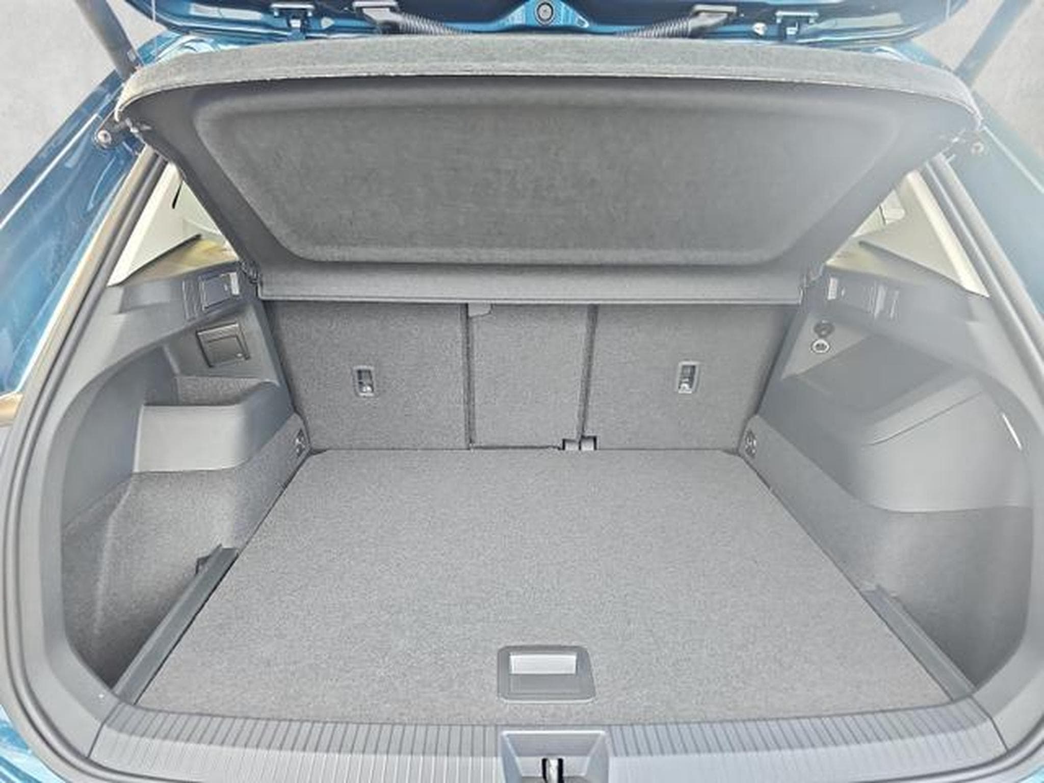 VW Tiguan 2.0 TDI 110 kW Elegance (2026) - Foto 14