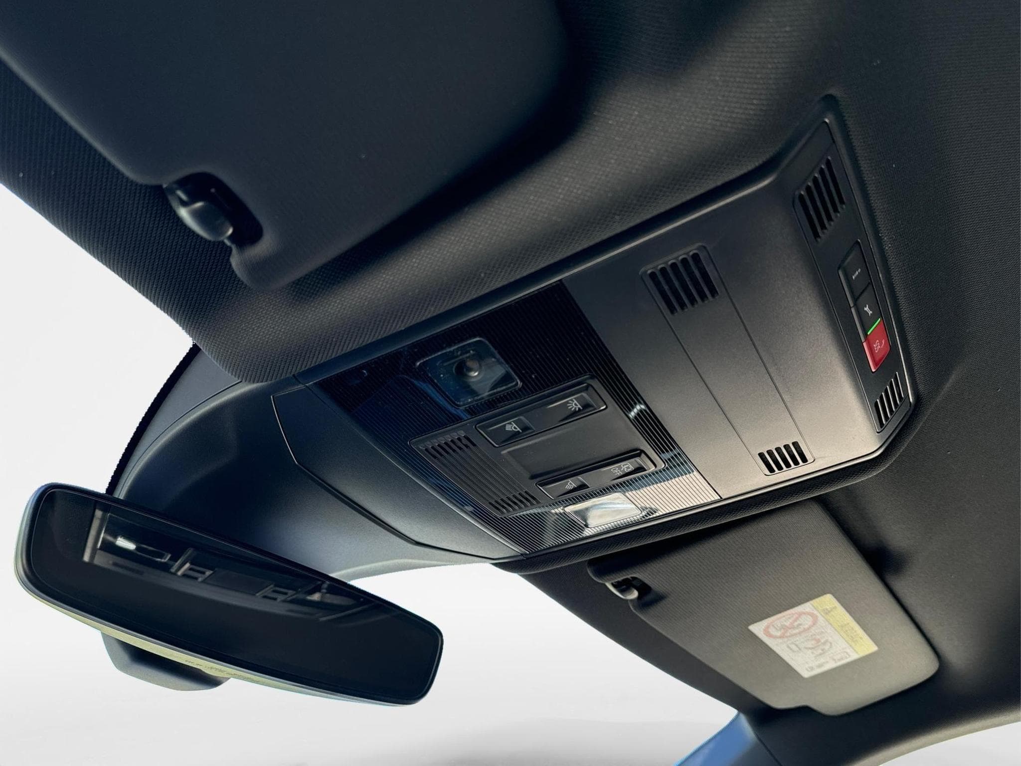 VW T-Cross R-Line Limited (2026) - Foto 25