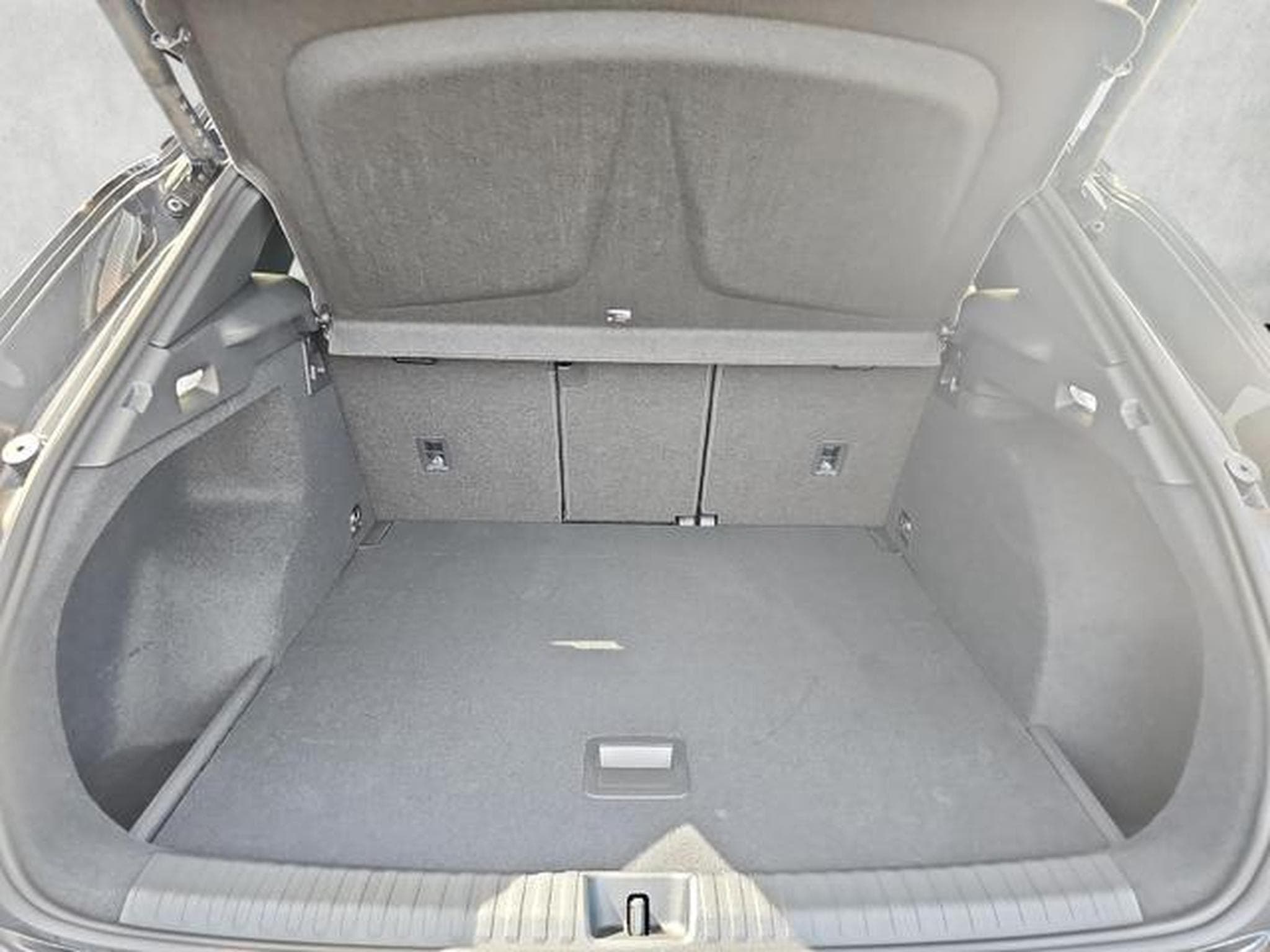 Cupra Terramar 2.0 TSI 195 kW 4Drive VZ (2026) - Photo 14