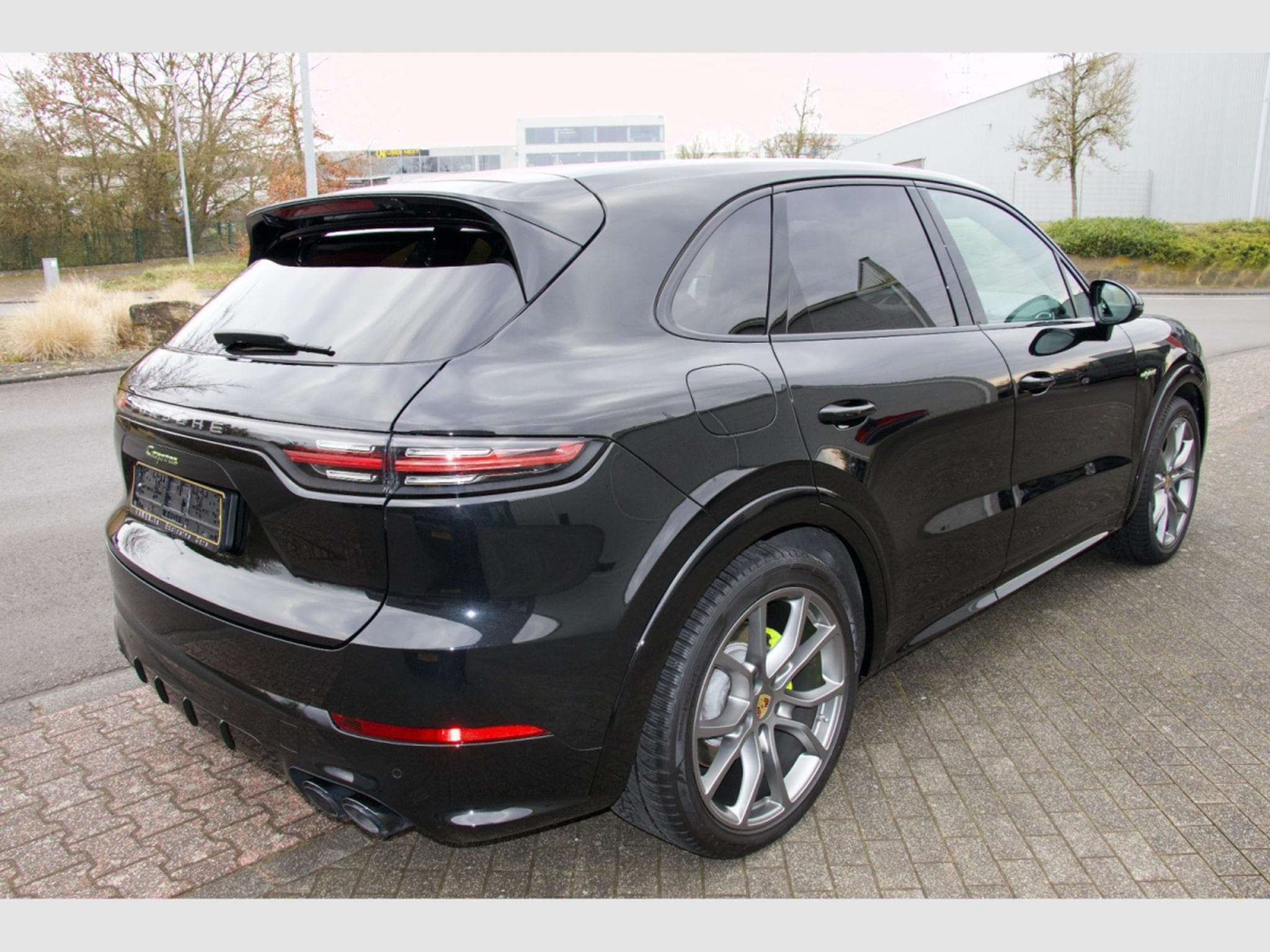 Porsche Cayenne E-Hybrid Cayenne Platinum Edition - Sport Design Pack (2023) - Photo 5