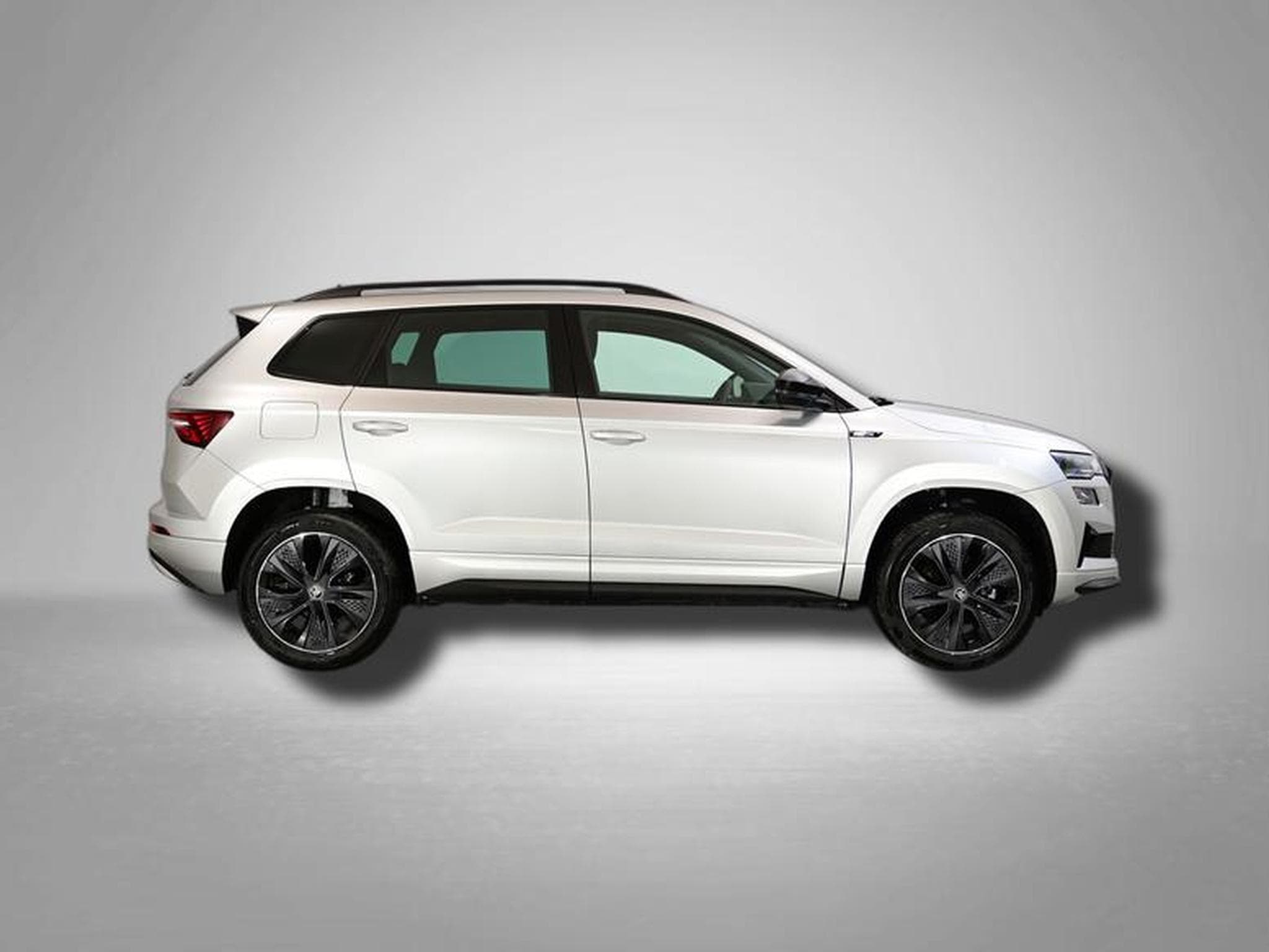 Skoda Karoq Sportline 1.5 TSI 7-Gang-DSG (2025) - Photo 6