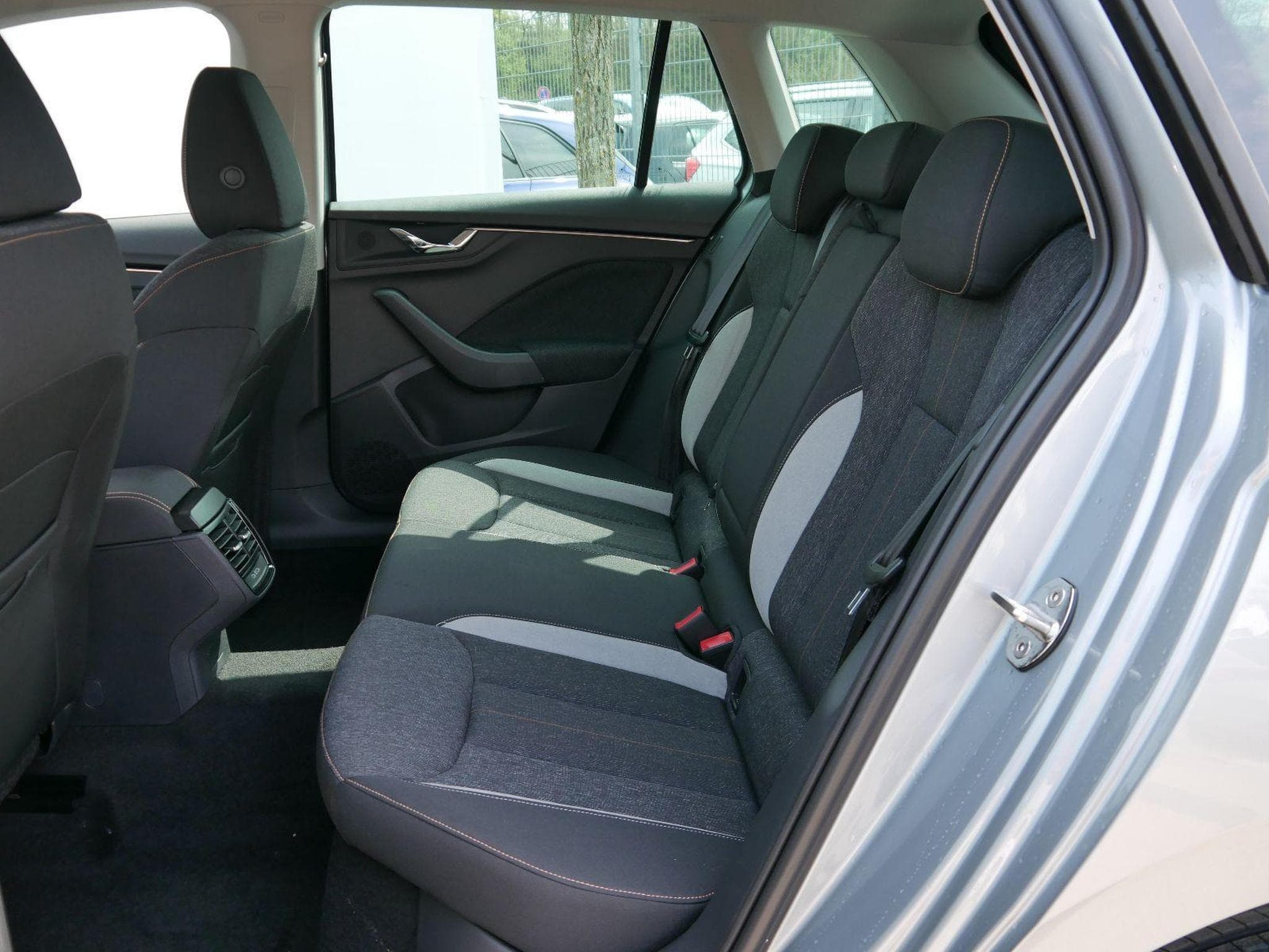 Skoda Kamiq 130 Jahre Premium (2026) - Photo 6